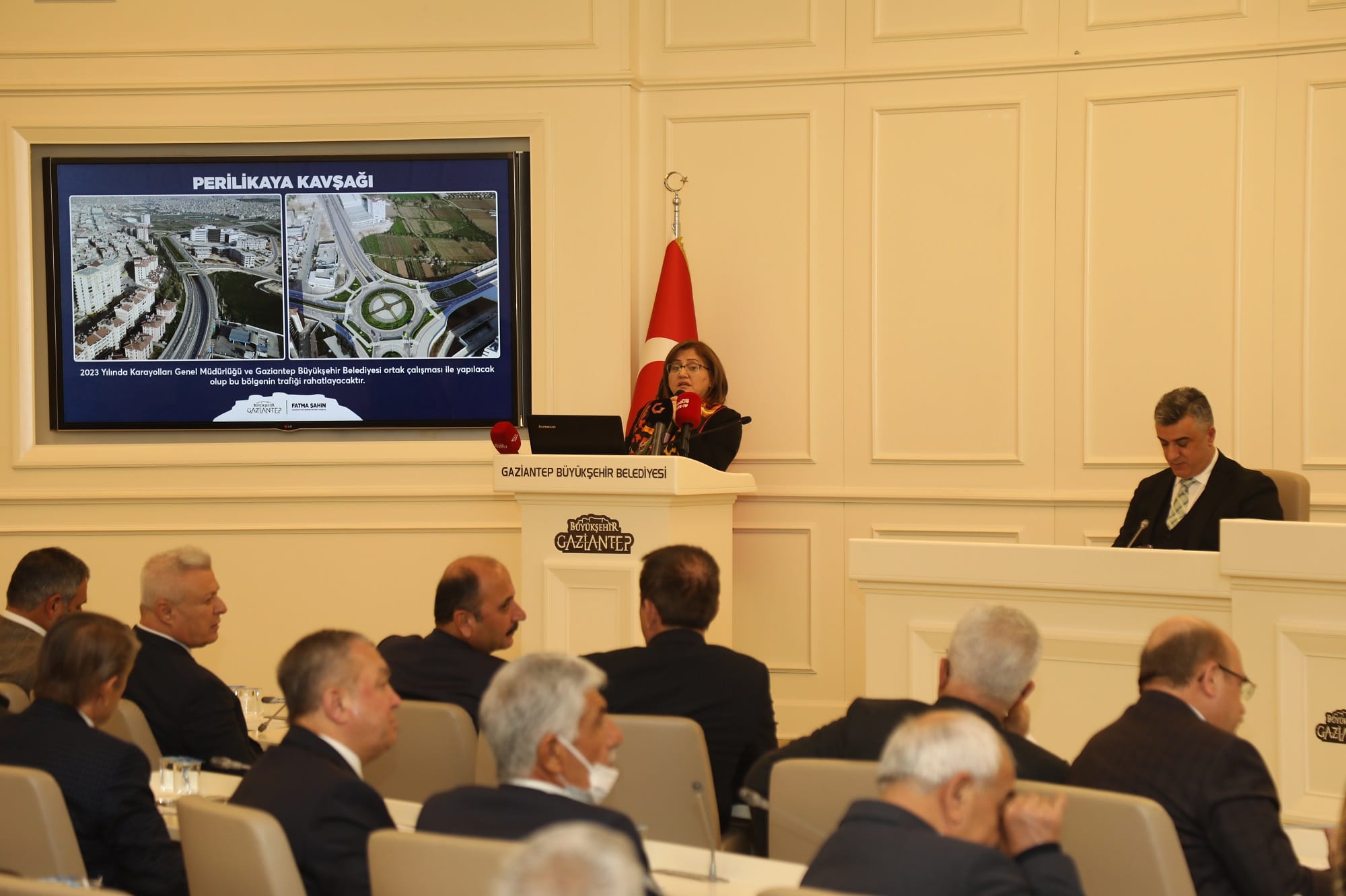 YENİ YILIN İLK BÜYÜKŞEHİR MECLİSİ TOPLANDI