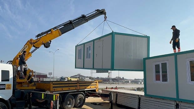 Taşınabilir evlerin (konteyner) ithalatında gümrük vergisi ve ilave gümrük vergisi (İGV) 31 Temmuz’a kadar sıfır olarak uygulanacak