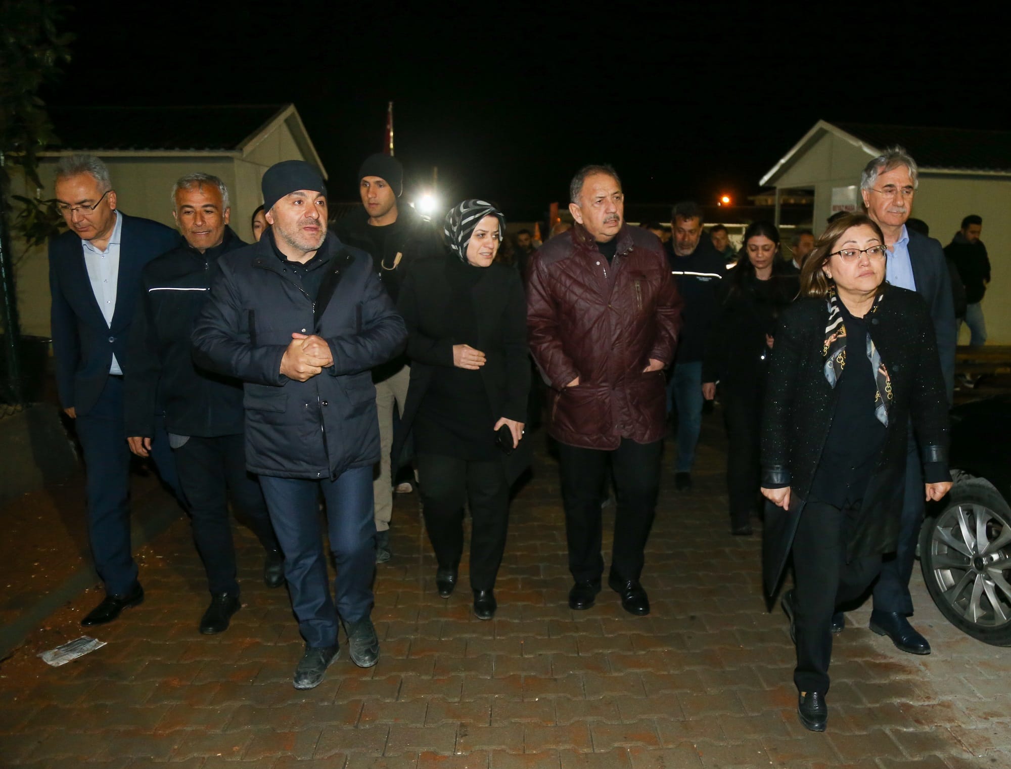  GENEL BAŞKAN YARDIMCISI ÖZHASEKİ, DEPREMDEN ETKİLENEN İLÇELERİ ZİYARET ETTİ
