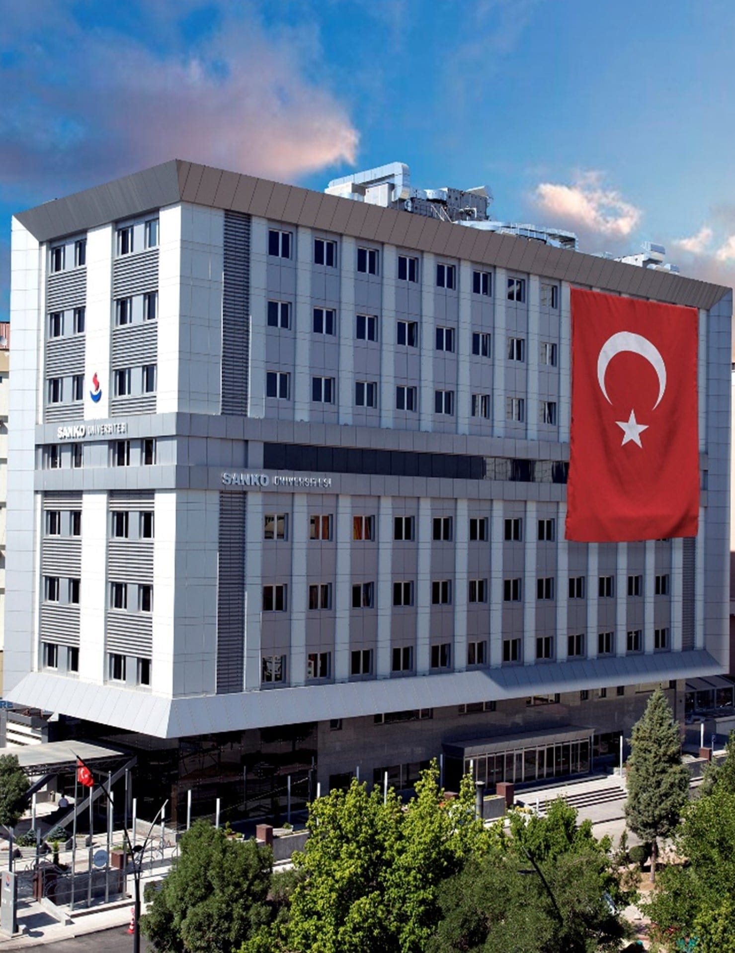 SANKO OKULLARI’NIN YEDİ PROJESİ TÜBİTAK BÖLGE FİNALLERİNDE