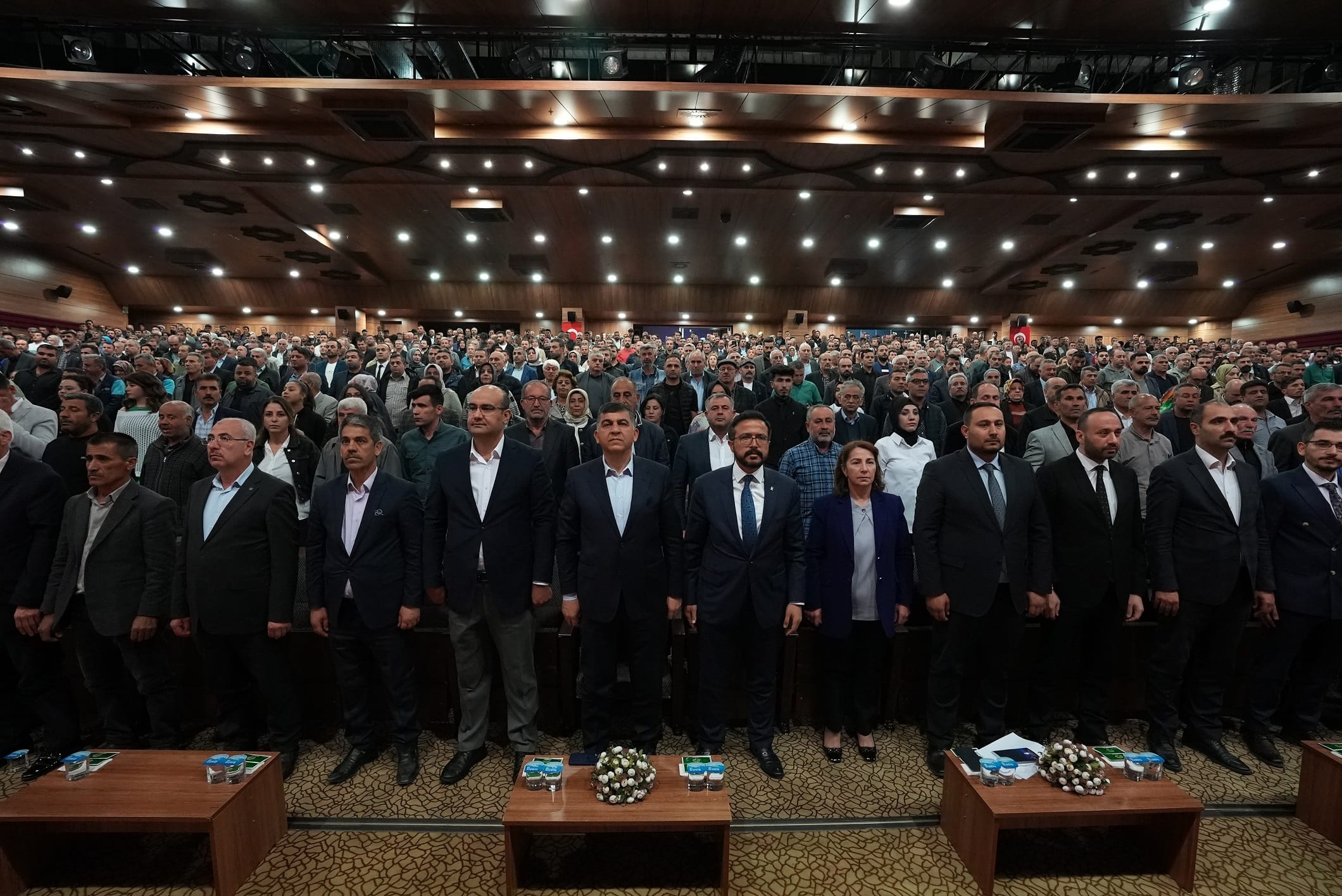 FADILOĞLU: “EKİBİN BİR MENSUBU OLMAKTAN ONUR VE GURUR DUYUYORUM”