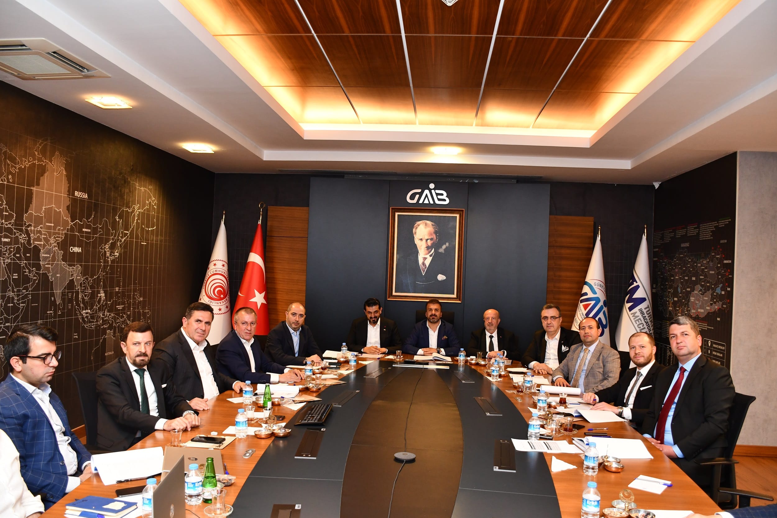 Başkan Celal Kadooğlu: “Ekinlerimizin yağmura doyması üretime olumlu yansıyacak”