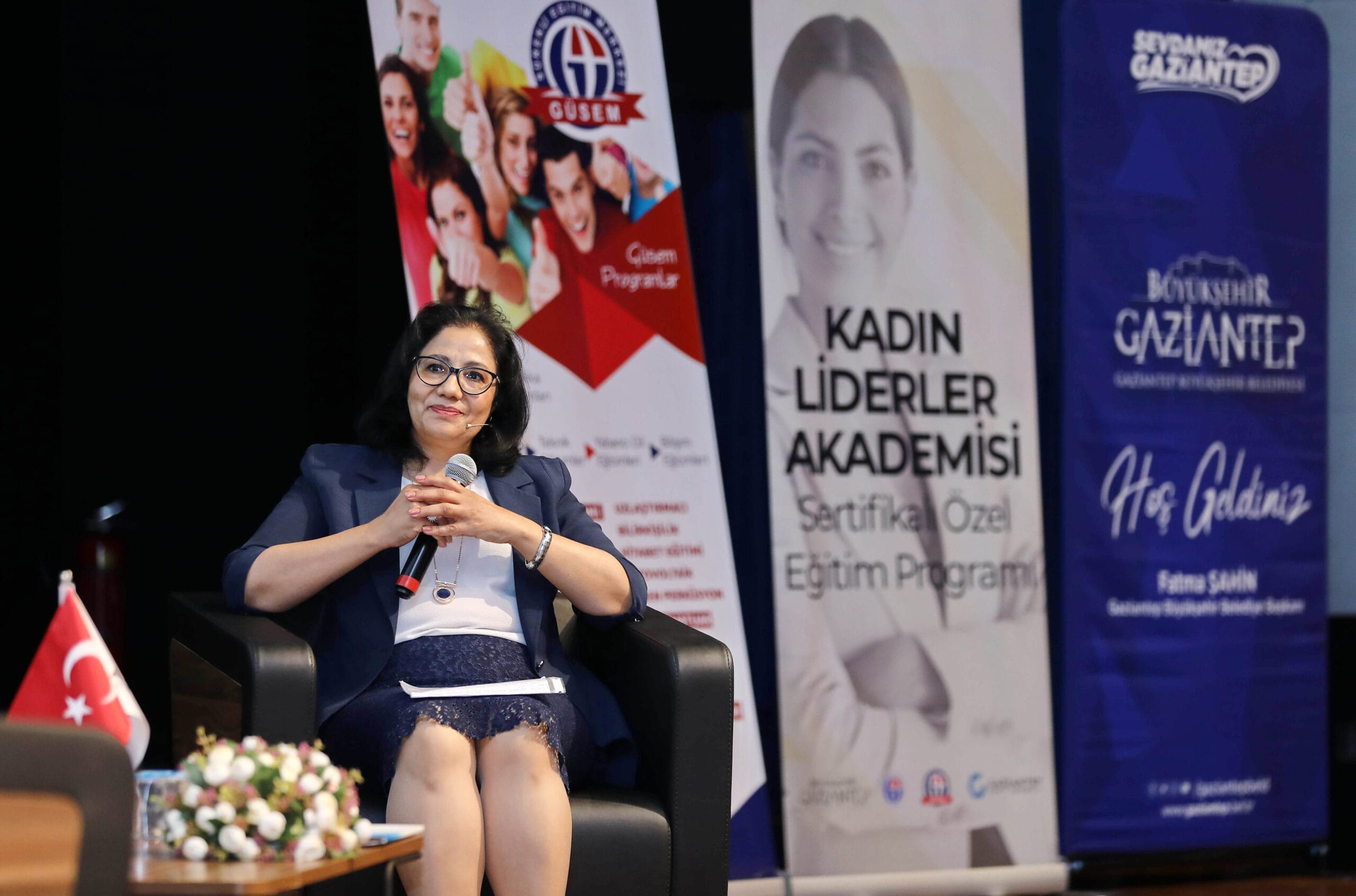 LİDER KADINLAR SERTİFİKALARINI ALDI