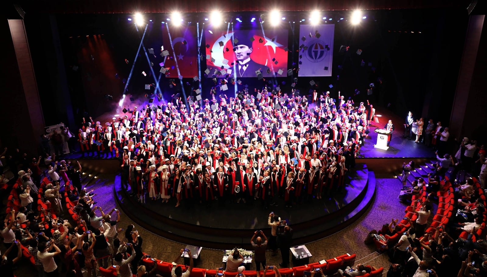 <strong>GAÜN’DE 816 MÜHENDİSİN MEZUNİYET HEYECANI</strong>
