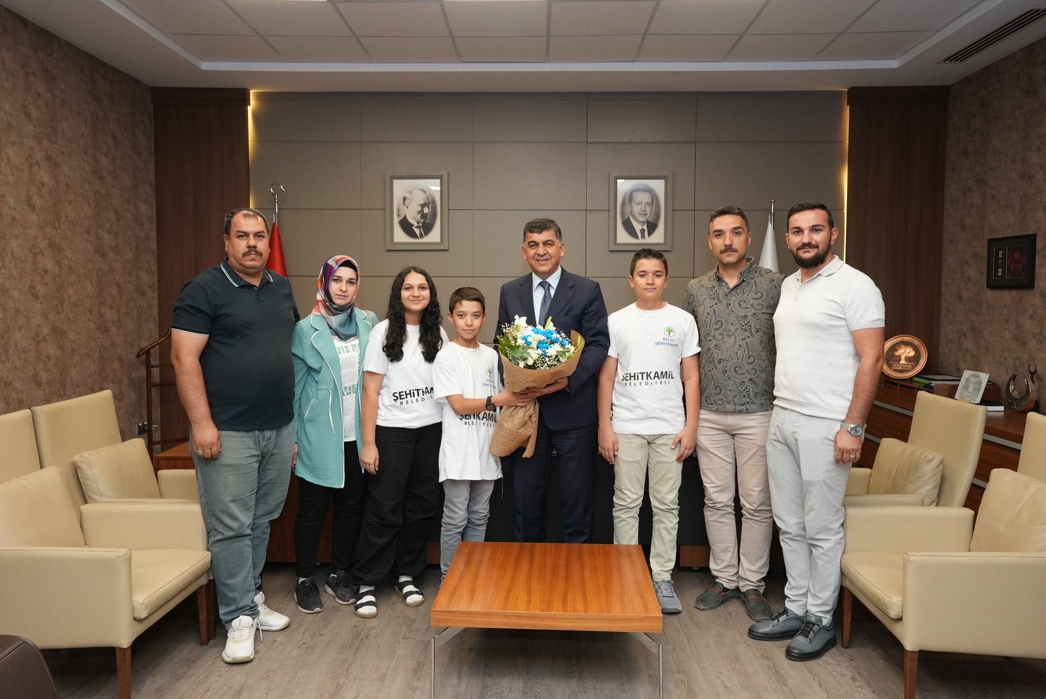 TEKNOFEST TÜRKİYE 5.’LERİ, BAŞKAN FADILOĞLU’NU ZİYARET ETTİ