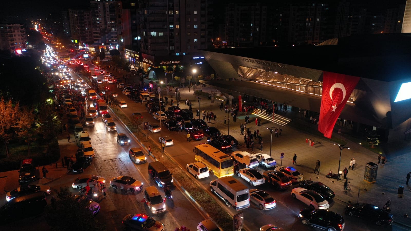 CUMHURİYETİN 100. YILI, ŞEHİTKAMİL’DE COŞKUYLA KUTLANDI…