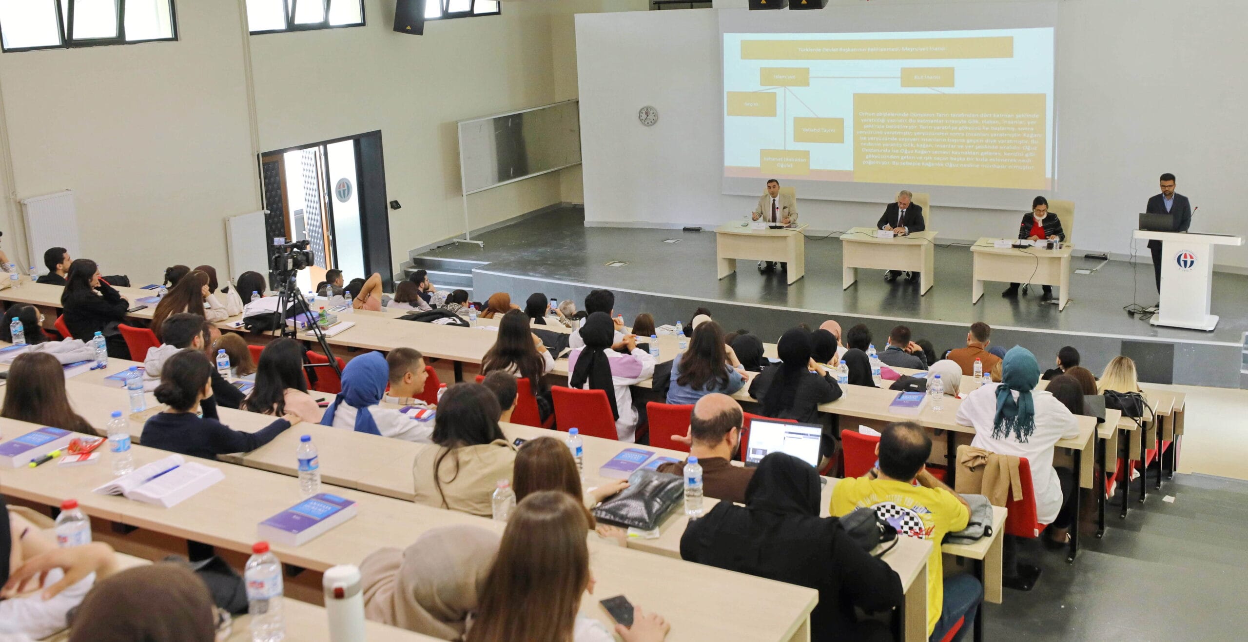 GAÜN’DE CUMHURİYETİN 100. YIL PROGRAMI PANELİ