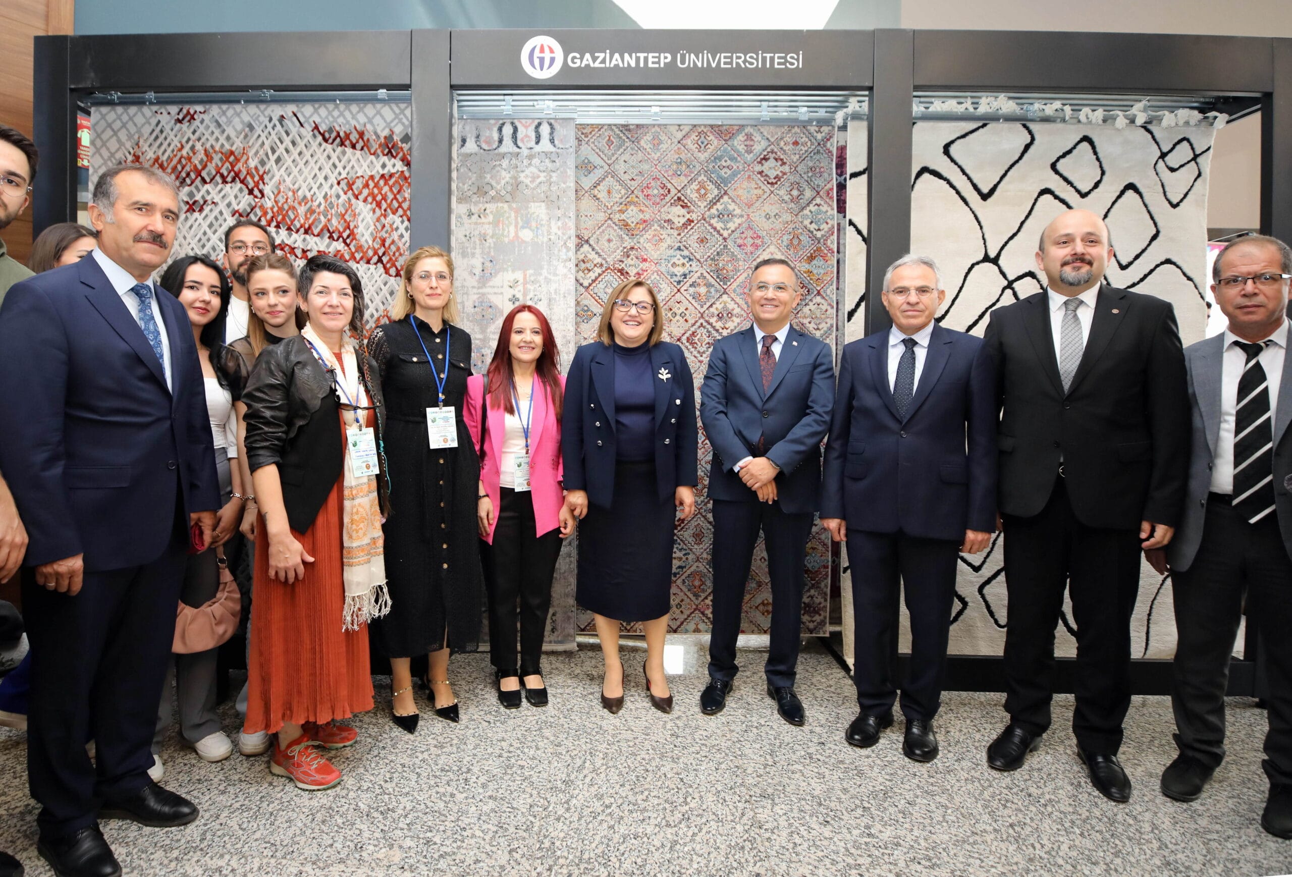 GAÜN’DE ULUSLARARASI TEKSTİL KONGRESİ