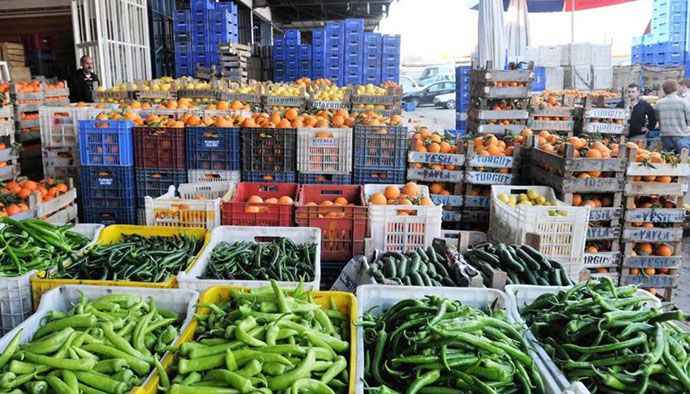 Gıda Fiyatları Dünyada Geriliyor, Türkiye’de Artıyor..