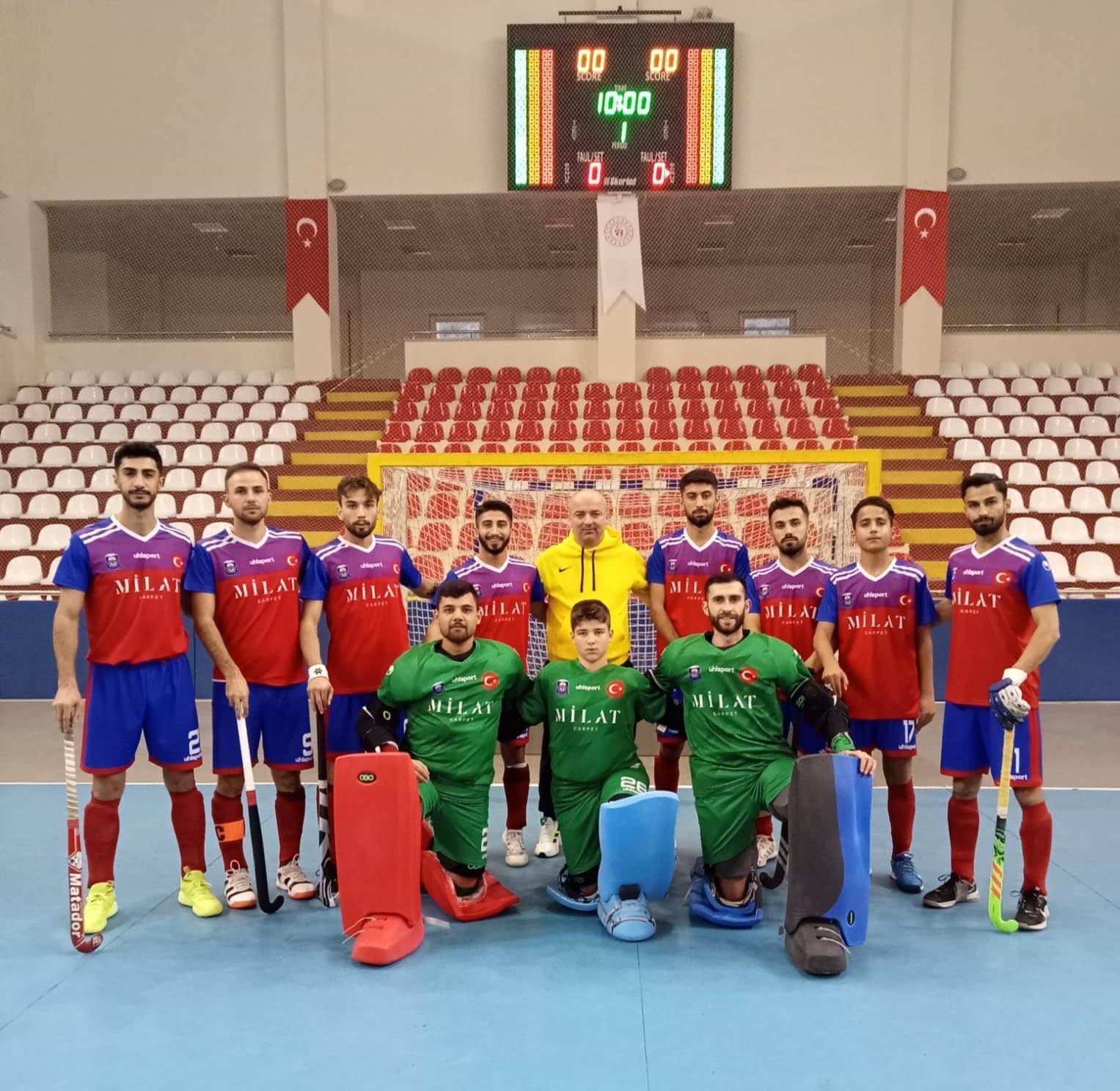 Hokeyin Sultanlarından Sonra Kaplanları da Süper Lig Lideri