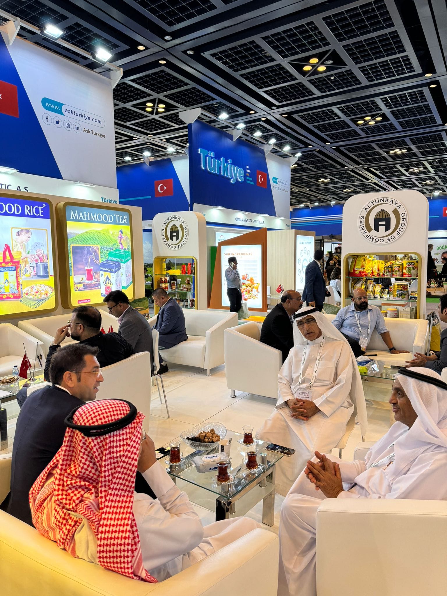 Dubai’de Altunkaya Rüzgarı