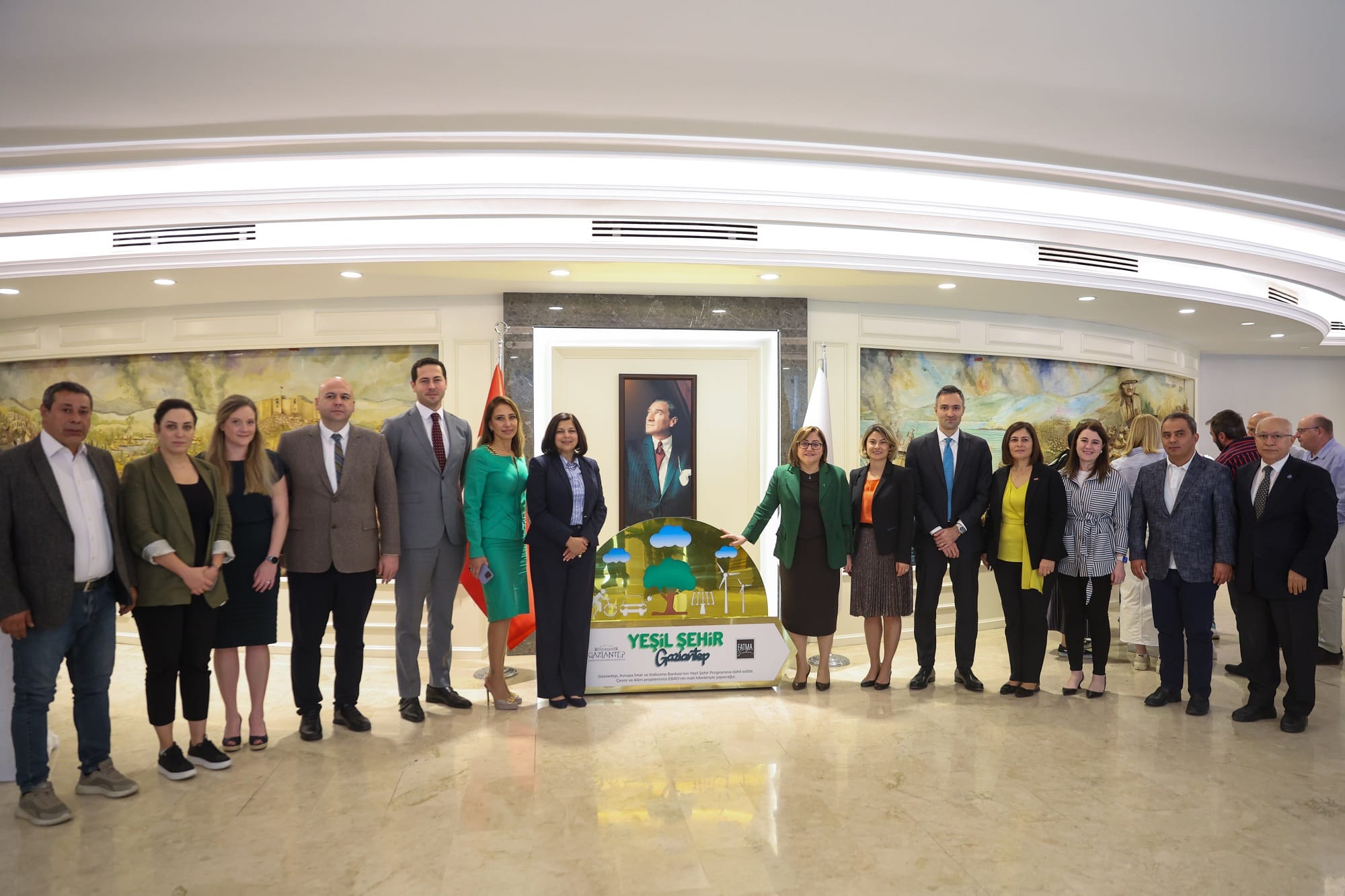 EBRD’DEN BAŞKAN ŞAHİN’E ÖVGÜ DOLU SÖZLER