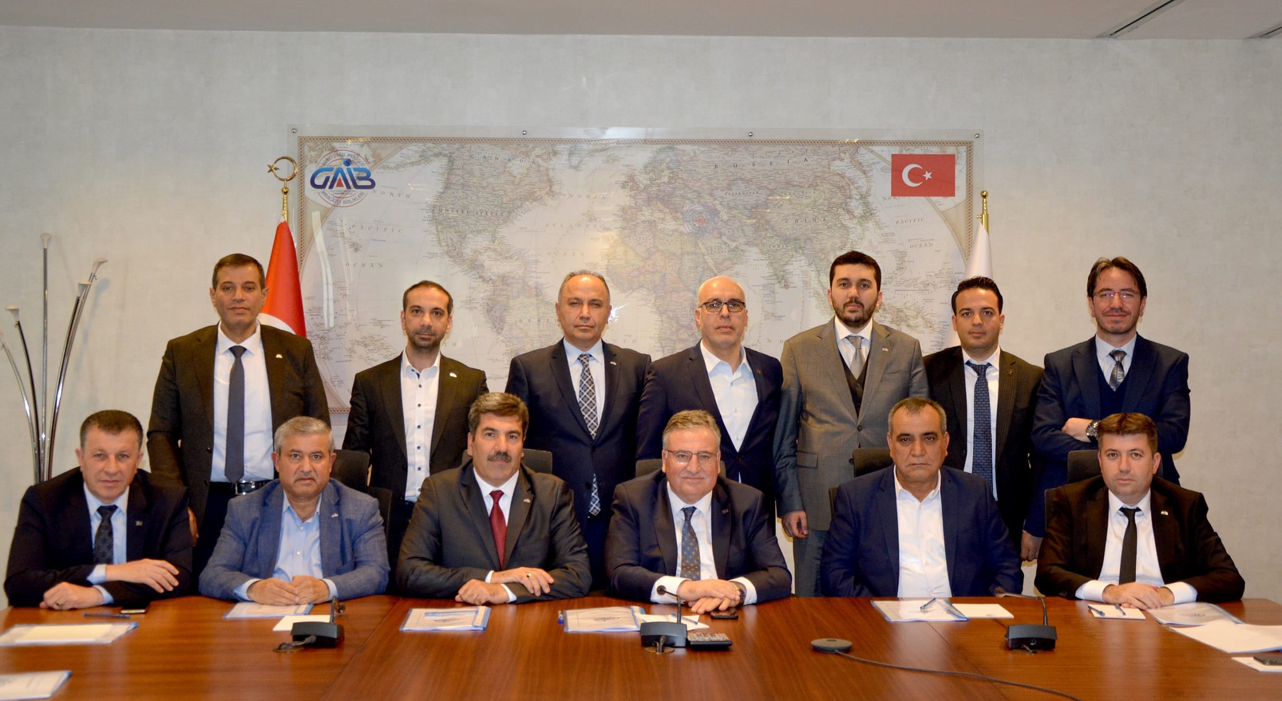 Türkiye’den 2 milyar 230 milyon dolar, Gaziantep’ten 1 milyar 495 milyon dolarlık halı ihraç edildi