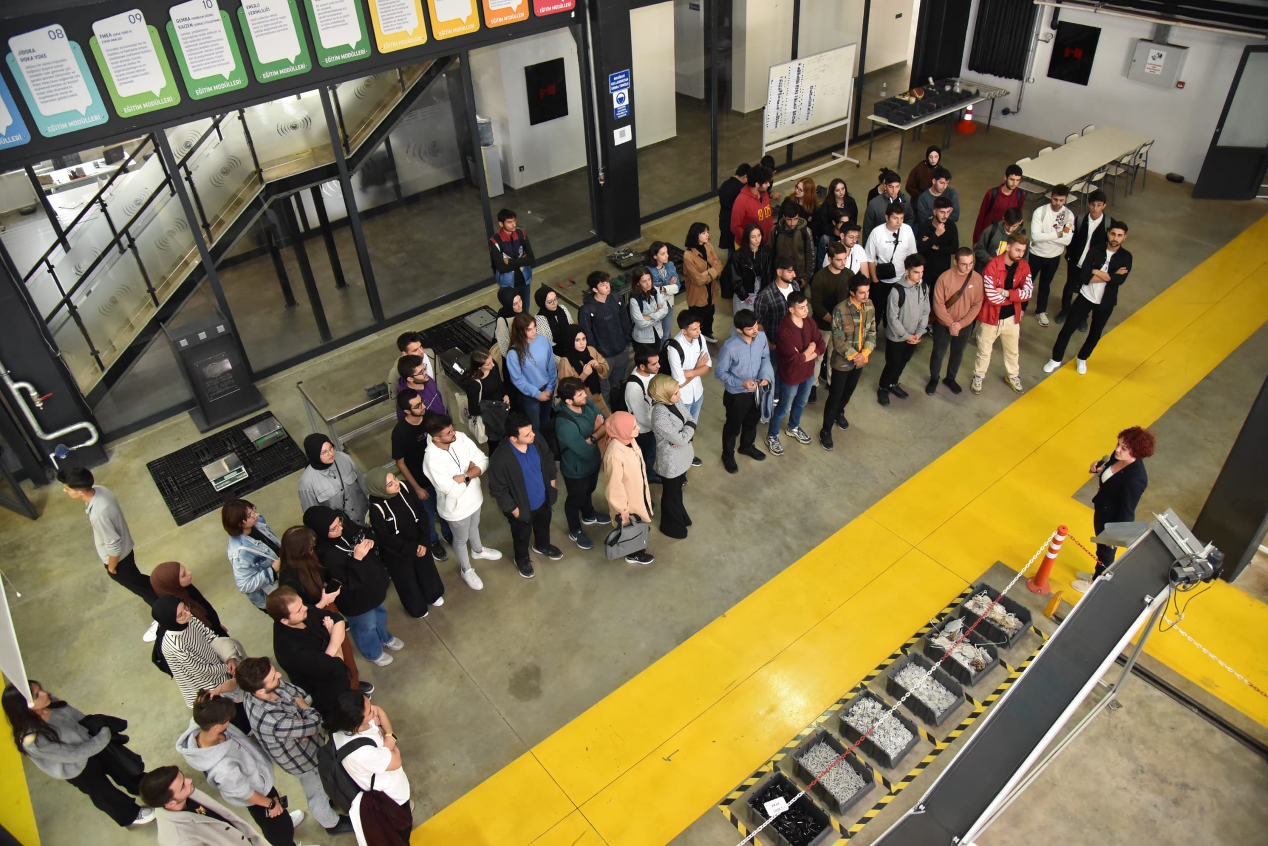 GSO BAŞKANI ADNAN ÜNVERDİ, ÜNİVERSİTE ÖĞRENCİLERİ İLE BİR ARAYA GELDİ