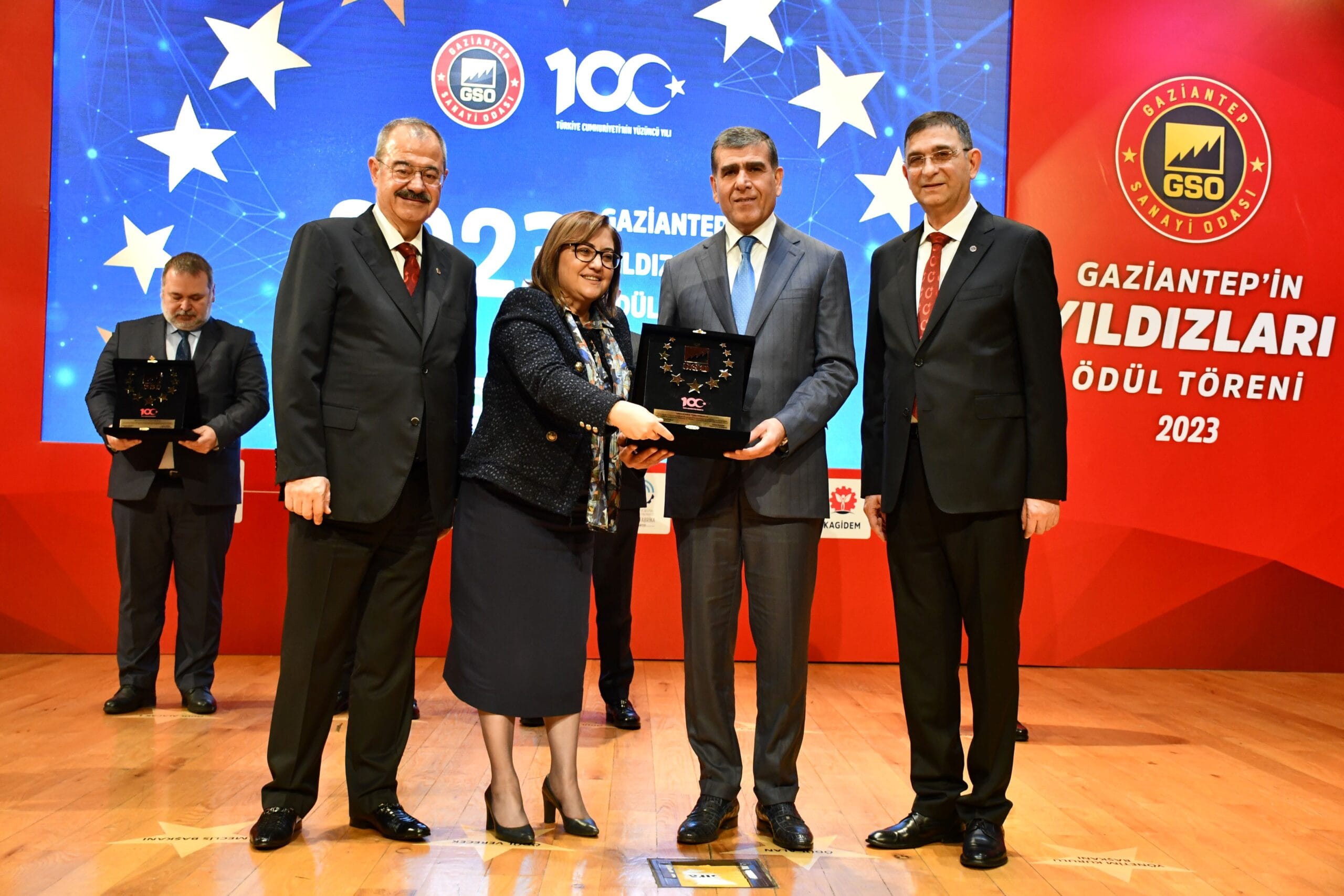 İhracat Şampiyonu Altunkaya’ya Bir Ödül De Gaziantep Sanayi Odası’ndan…