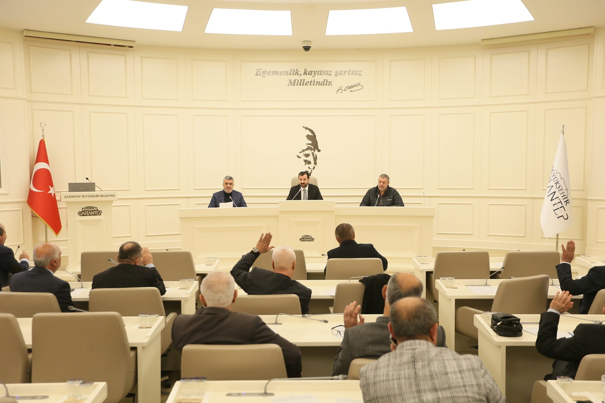 GAZİANTEP BÜYÜKŞEHİR BELEDİYE MECLİSİ TOPLANDI