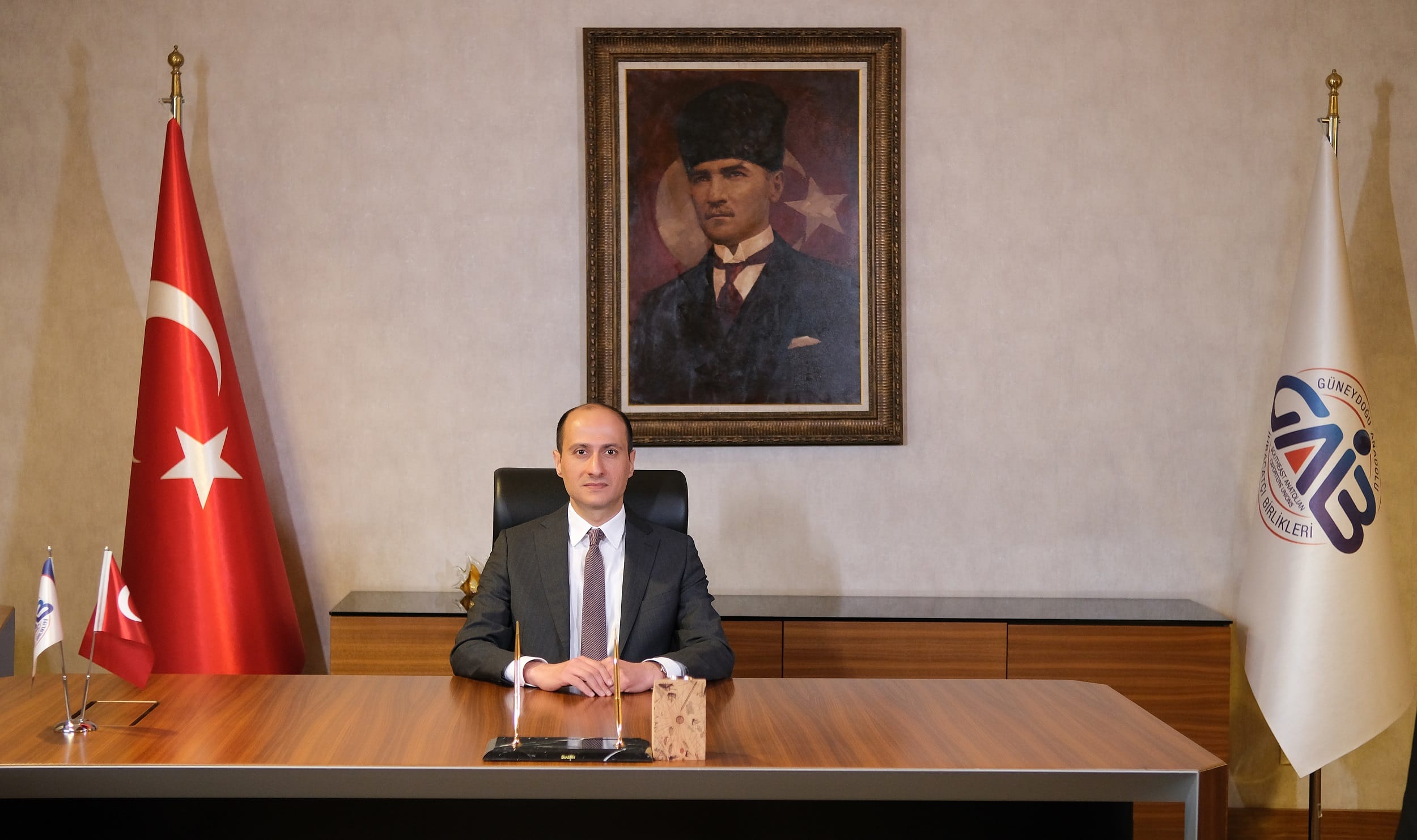 Coşku ve Gururla Kutluyoruz”