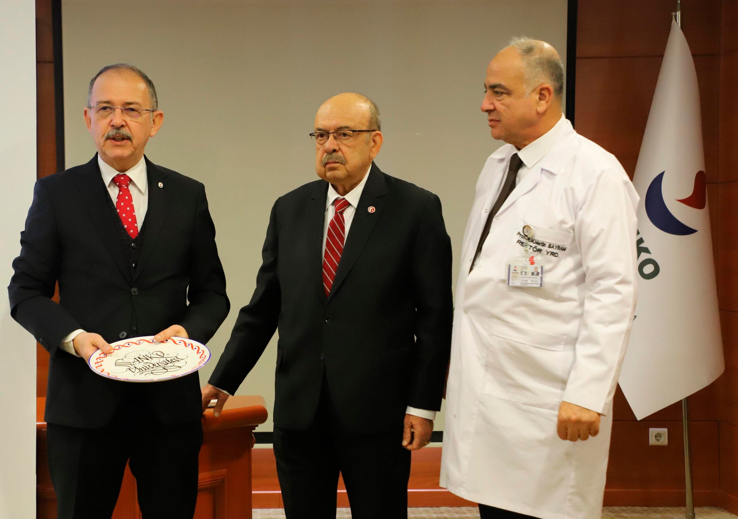 SANKO ÜNİVERSİTESİ REKTÖRÜ PROF. DR. GÜNER DAĞLI: “YAŞADIĞIMIZ BU KUTSAL TOPRAKLAR, ATALARIMIZIN ASİL KANLARIYLA KAZANILMIŞ TOPRAKLARDIR” 