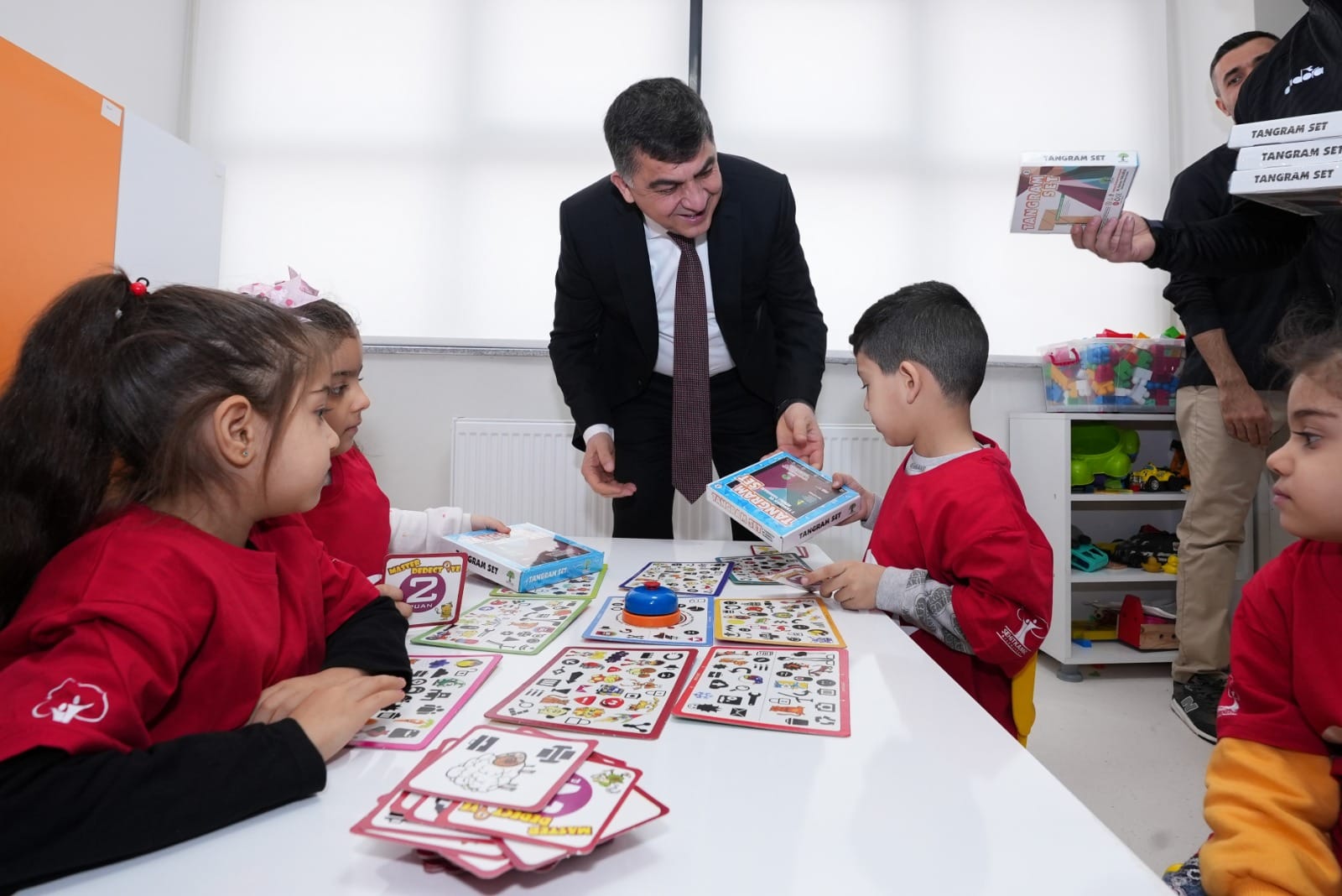 MİNİKLER, GELENEKSEL OYUNLARLA BULUŞTU
