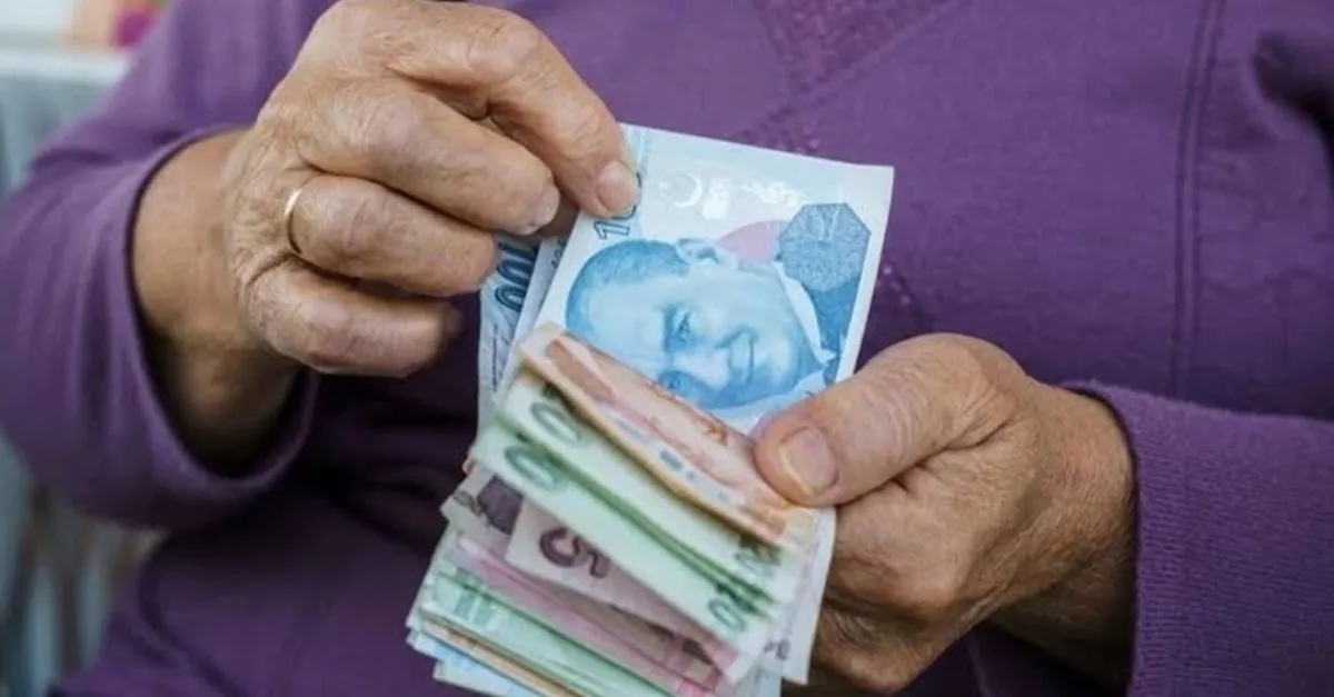 2000 sonrası SGK’lılara için erken emeklilik geliyor, 5 aşamada emekli olunabilecek: Yaş sınırı düştü, o yaş grubu için reform karar