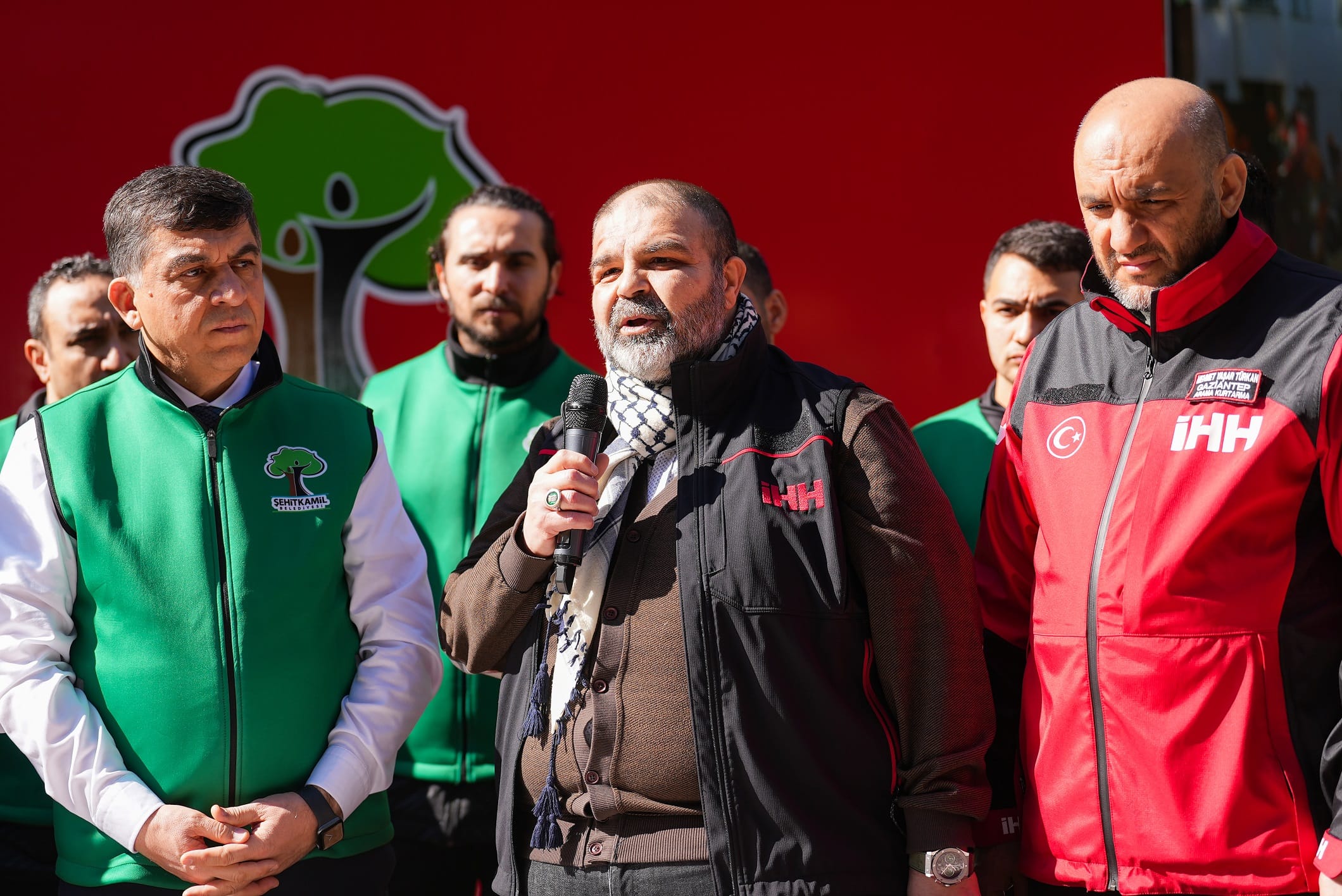 ŞEHİTKAMİL BELEDİYESİ İLE İHH ARASINDA İŞ BİRLİĞİ PROTOKOLÜ İMZALANDI