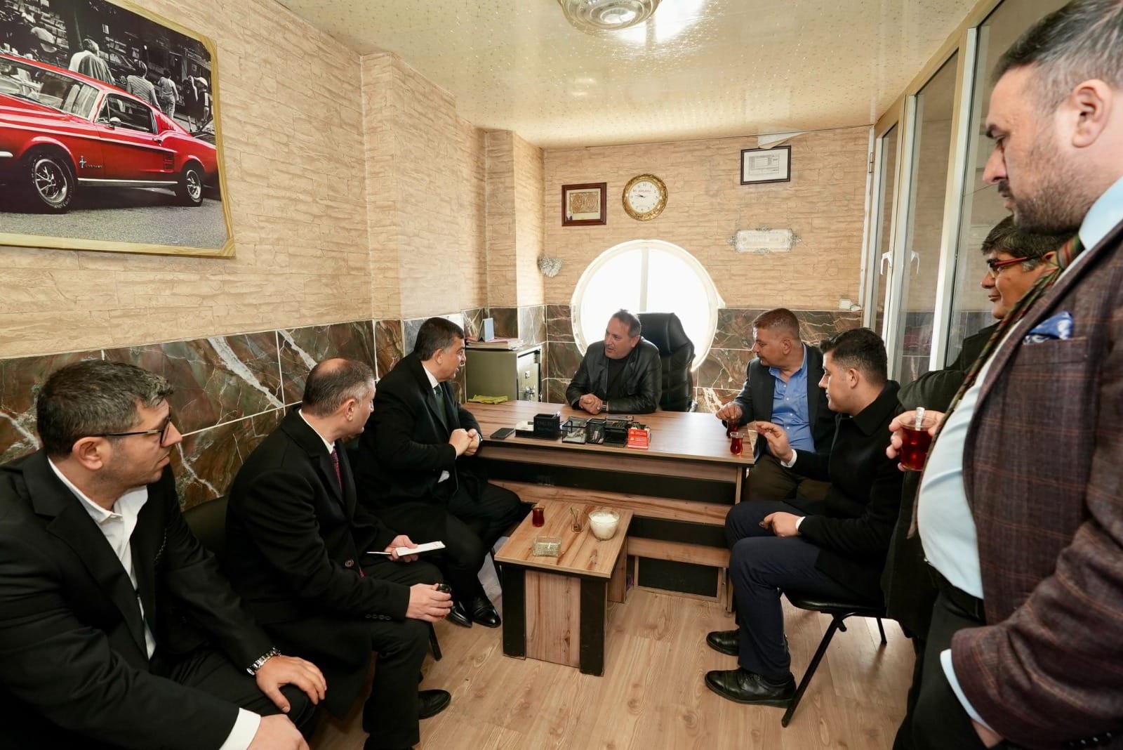 FADILOĞLU, ESNAF ZİYARETLERİNİ ARALIKSIZ SÜRDÜRÜYOR