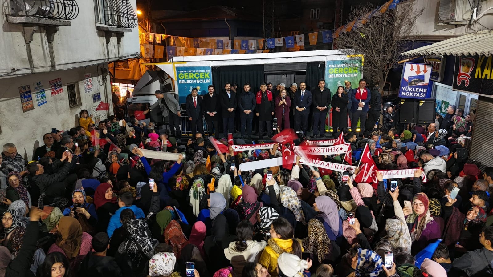 ÇIKSORUT’TAN BAŞKAN FADILOĞLU’NA COŞKULU DESTEK