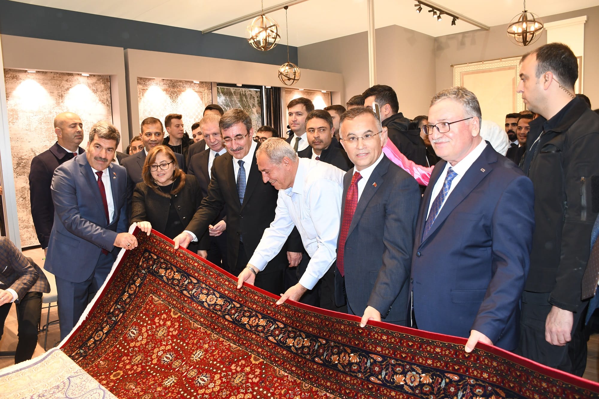 Halı Fuarları Sektöre ve Ülkemize Dinamizm Katıyor 