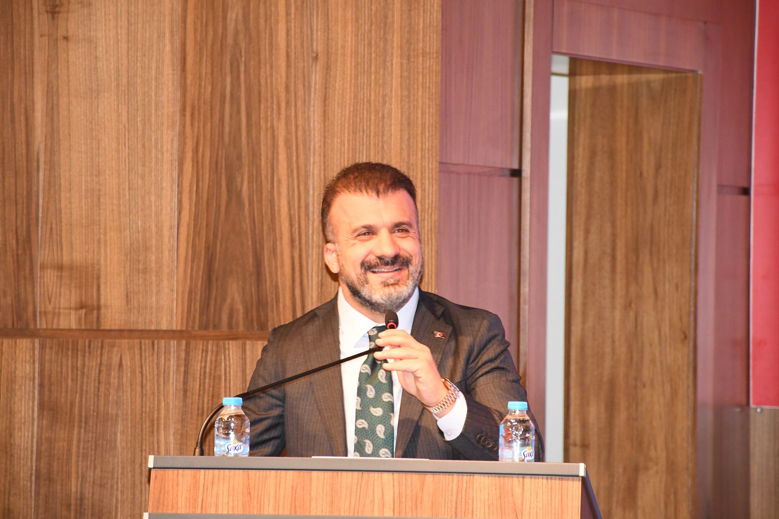 Başkan Celal Kadooğlu’ndan ihracatçılara uyarı: Finans yönetimine dikkat!