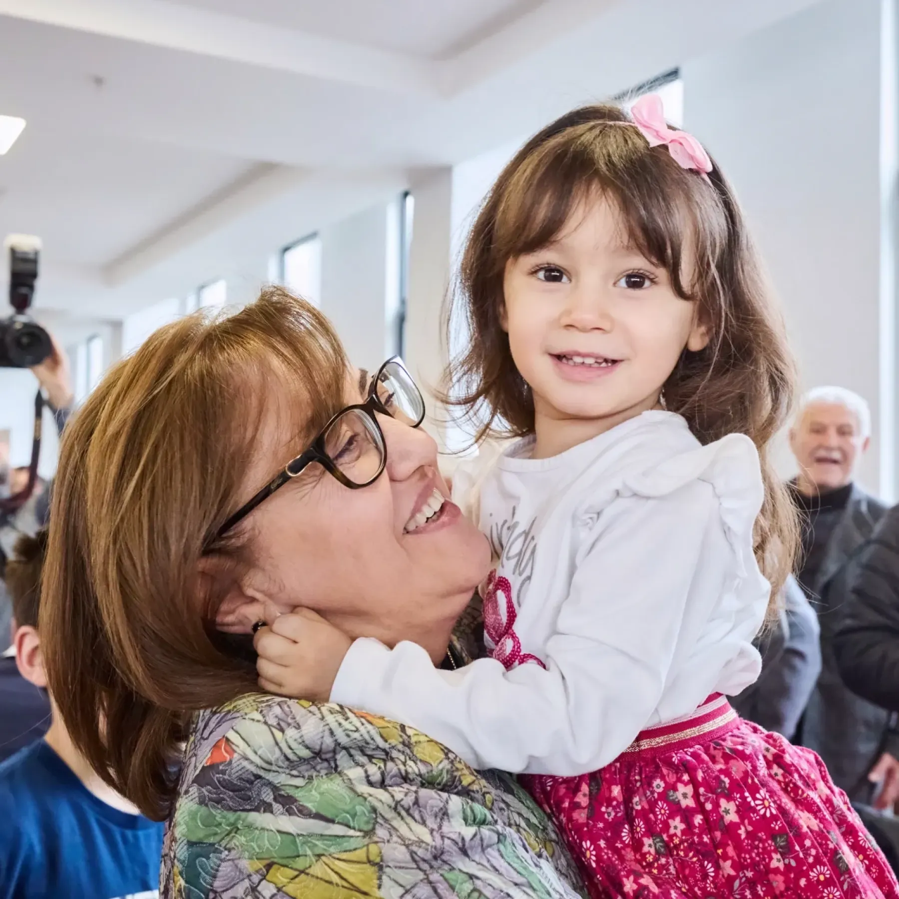“KARARLARINIZI HEP BARIŞTAN, DOSTLUKTAN YANA ALIN”