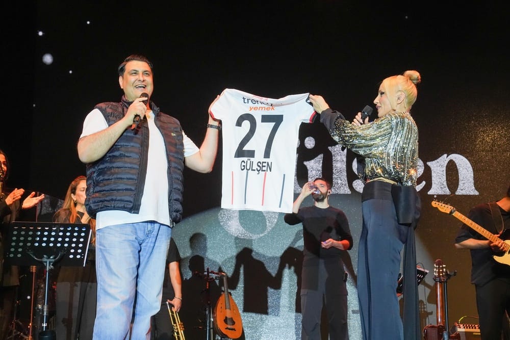 GAZİANTEP’İN COŞKUSUNU DORUĞA ÇIKARAN KONSER