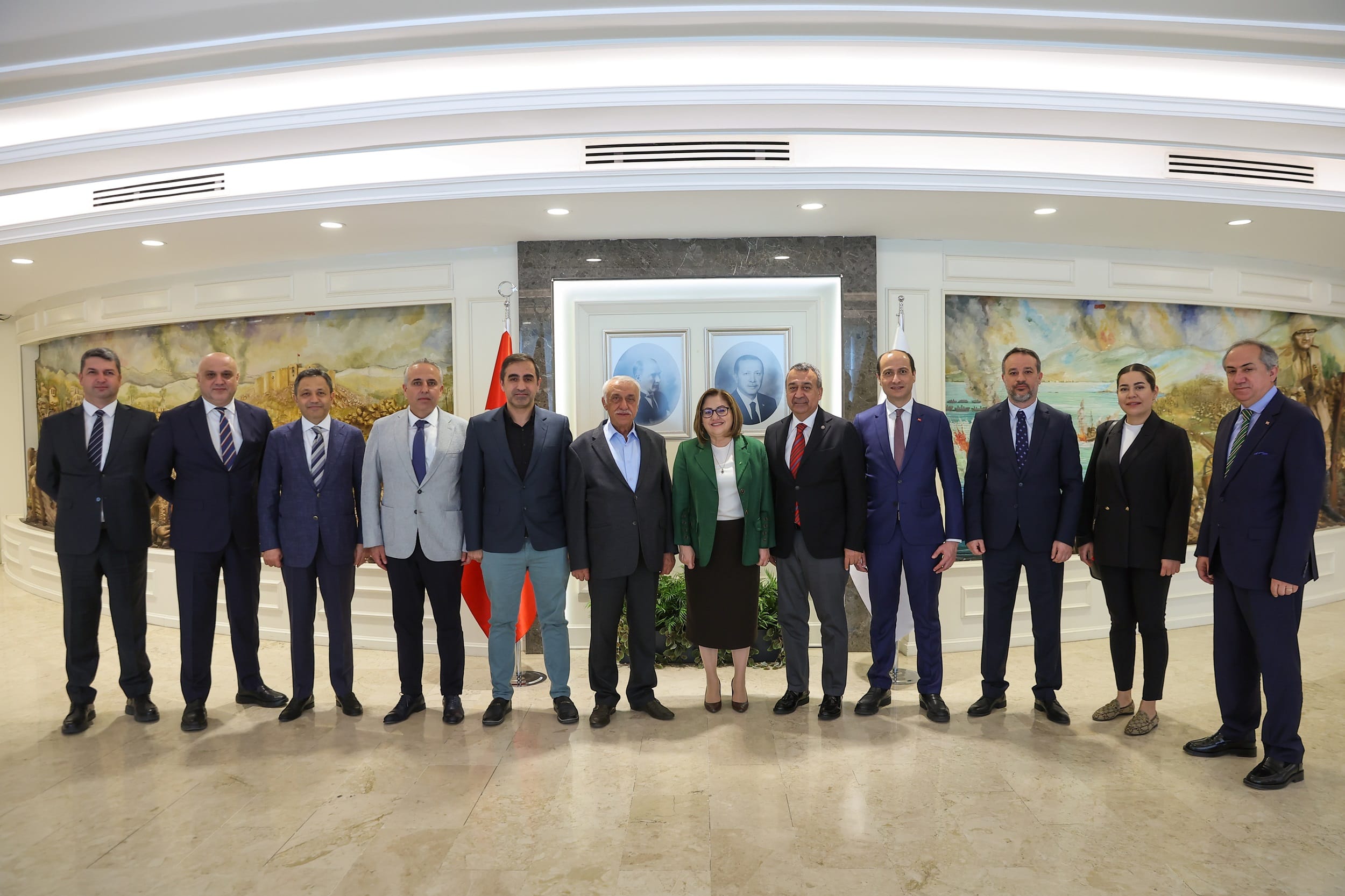 GAİB Heyeti, Başkan Fatma Şahin’i Makamında Ziyaret Etti 