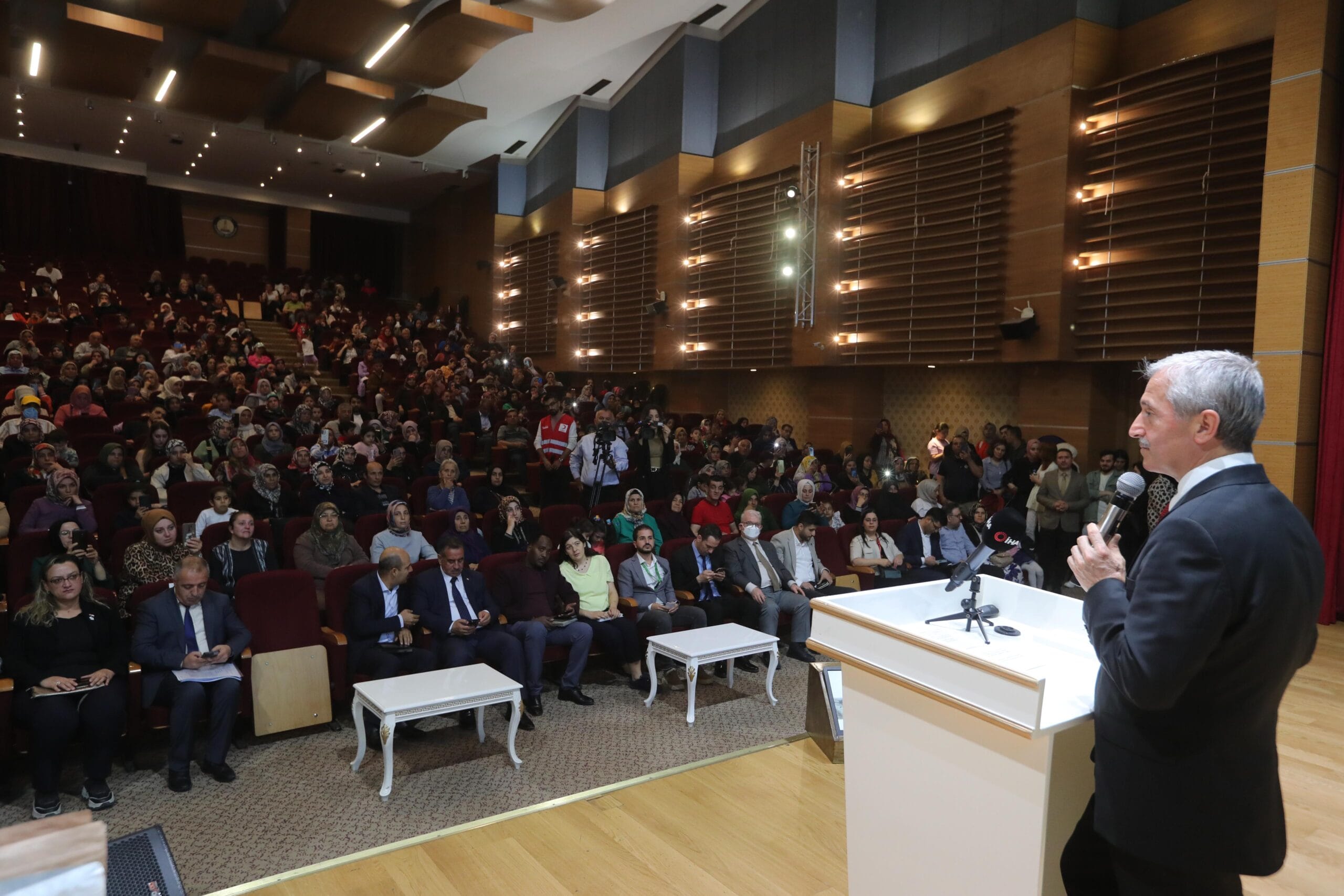 ŞAHİNBEY BELEDİYESİ’NDEN ÇÖLYAK HASTALARINA SEMİNER