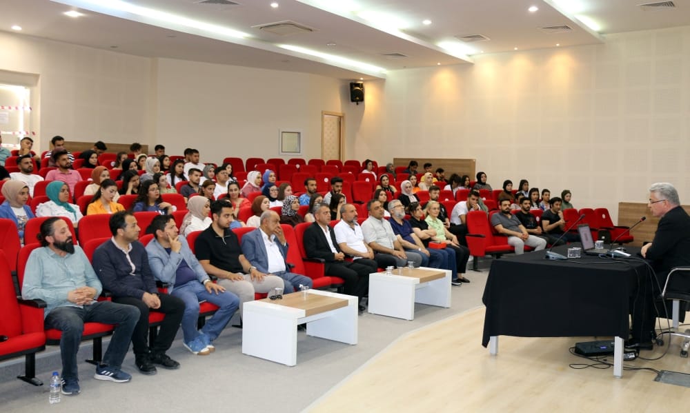 NTO Başkanı Özyurt’tan Üniversite Öğrencilerine Kariyer Tavsiyeleri