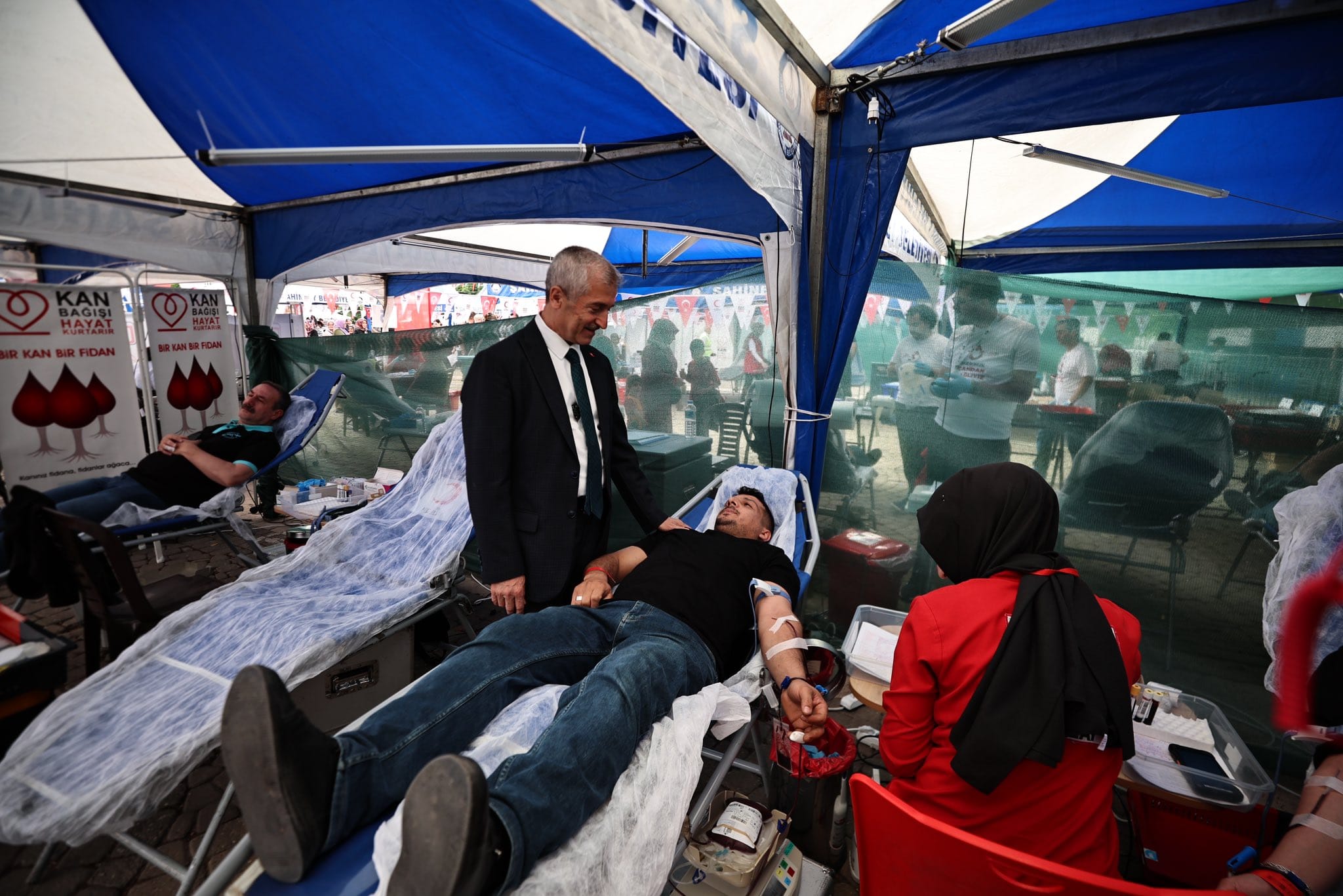 ŞAHİNBEY BELEDİYESİ’NDEN YENİ REKOR: İKİ GÜNDE 13.127 ÜNİTE KAN BAĞIŞI
