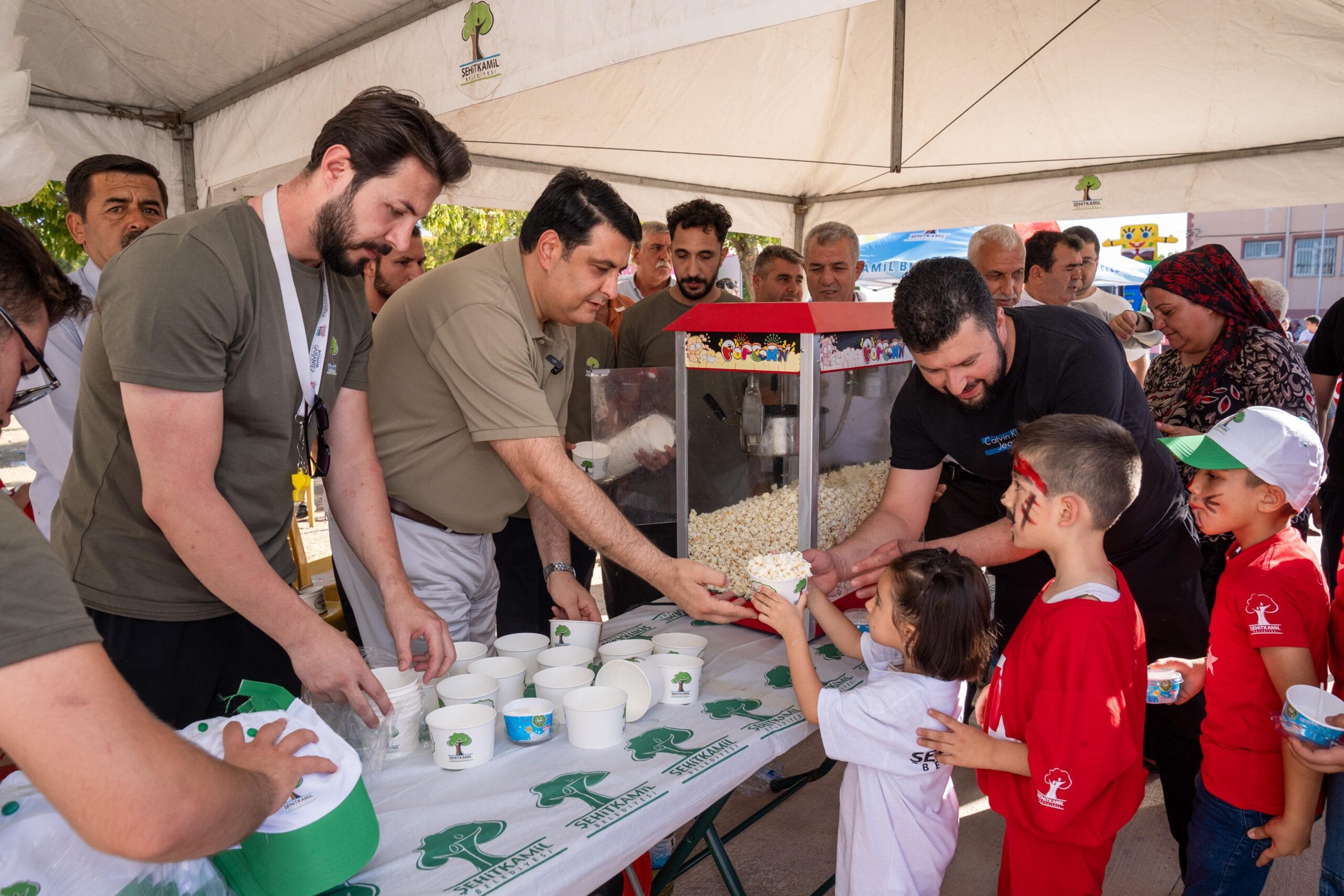 ŞEHİTKAMİL’DE ÇOCUKLAR ARTIK DAHA MUTLU!