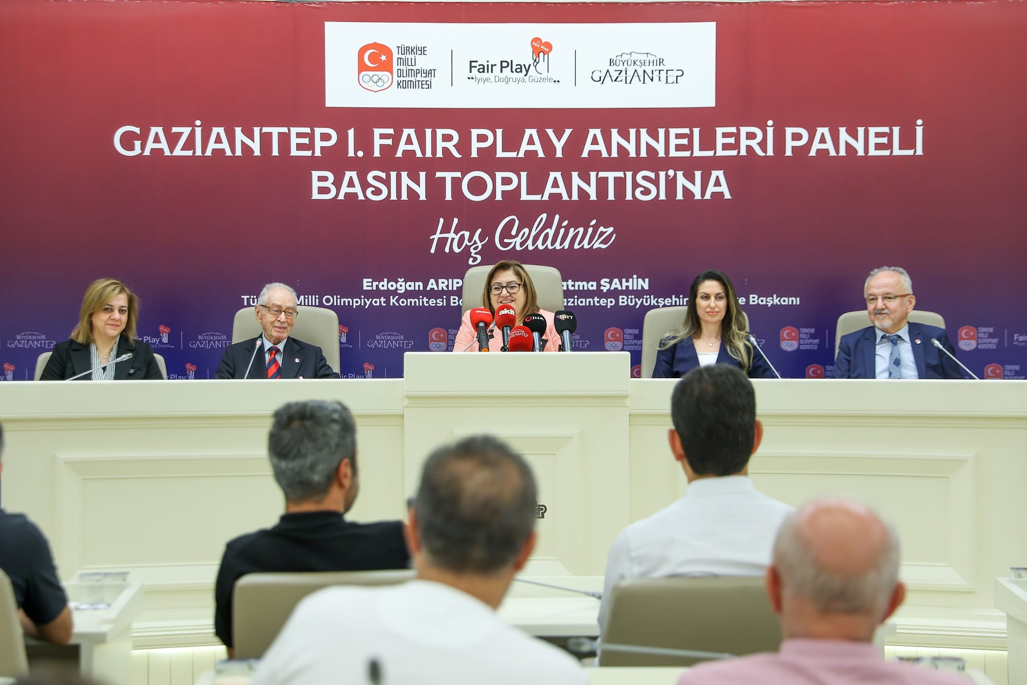 BAŞKAN ŞAHİN “TÜRKİYE’NİN İLK FAİR PLAY ANNESİ” ÜNVANI ALACAK