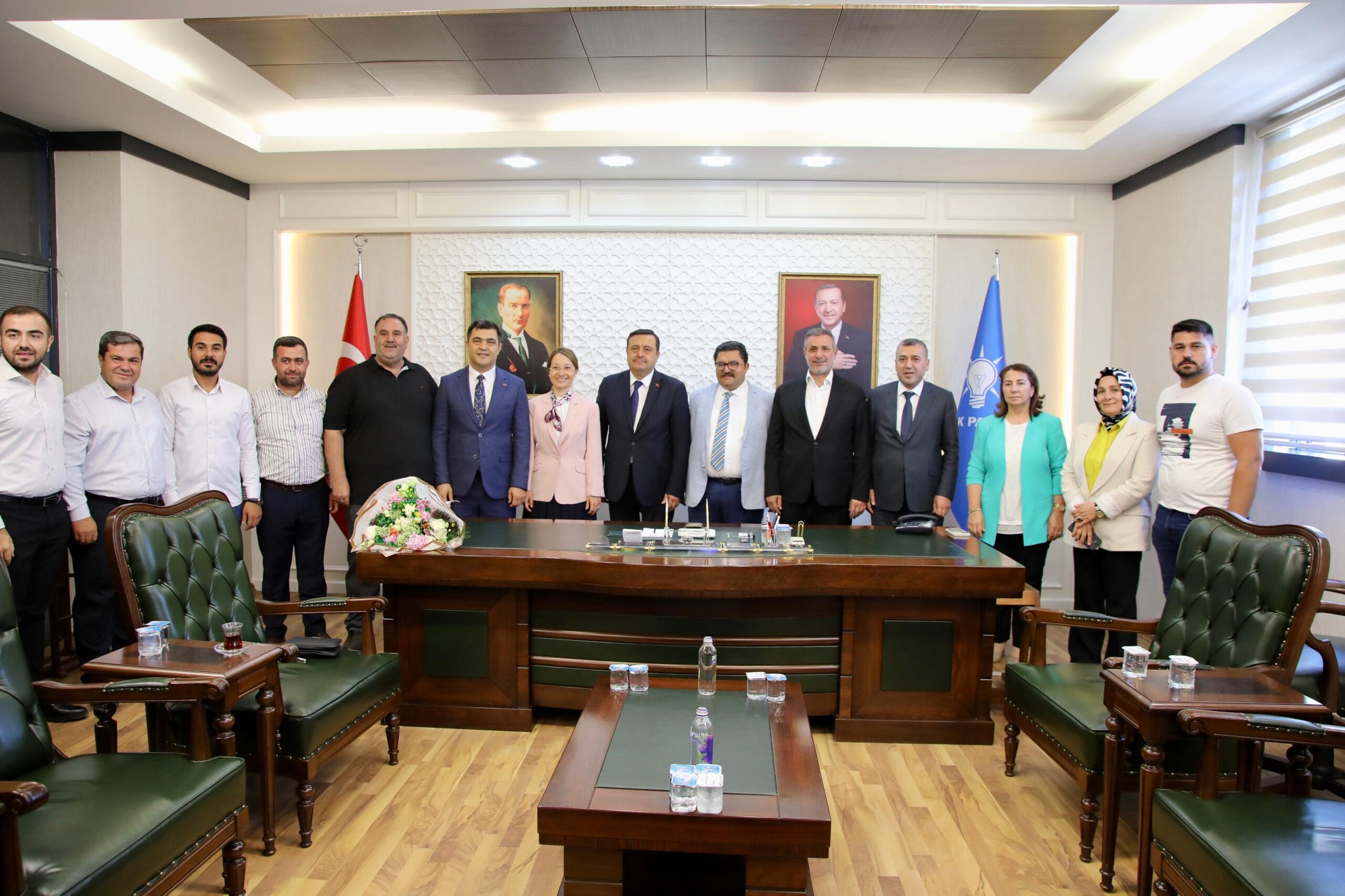 “AMACIMIZ BU BAYRAĞI ÇOK DAHA YÜKSEKLERE TAŞIMAK”