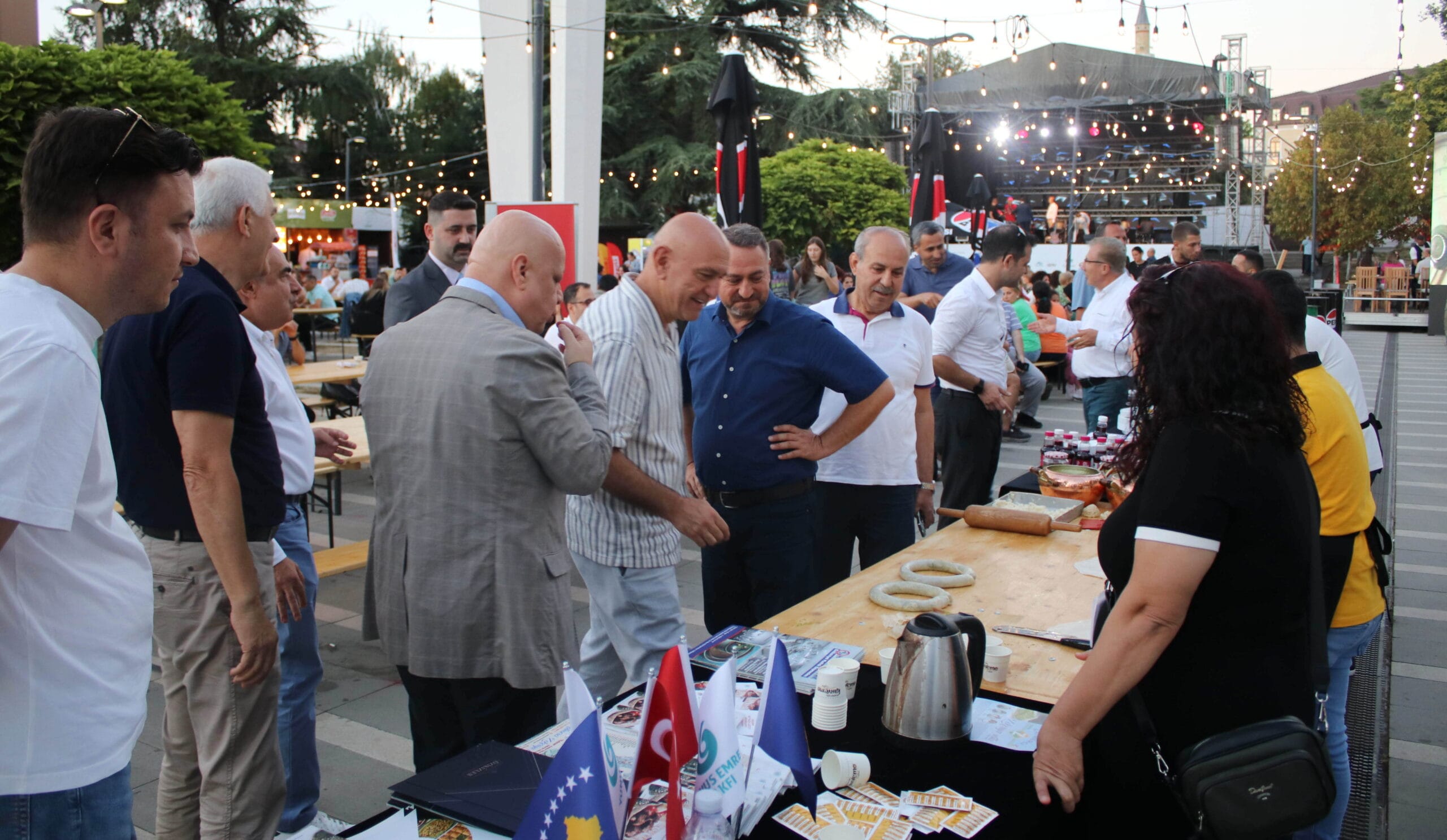 KOSOVA’DA GASTRONOMİ FESTİVALİNDE TÜRKİYE RÜZGARI