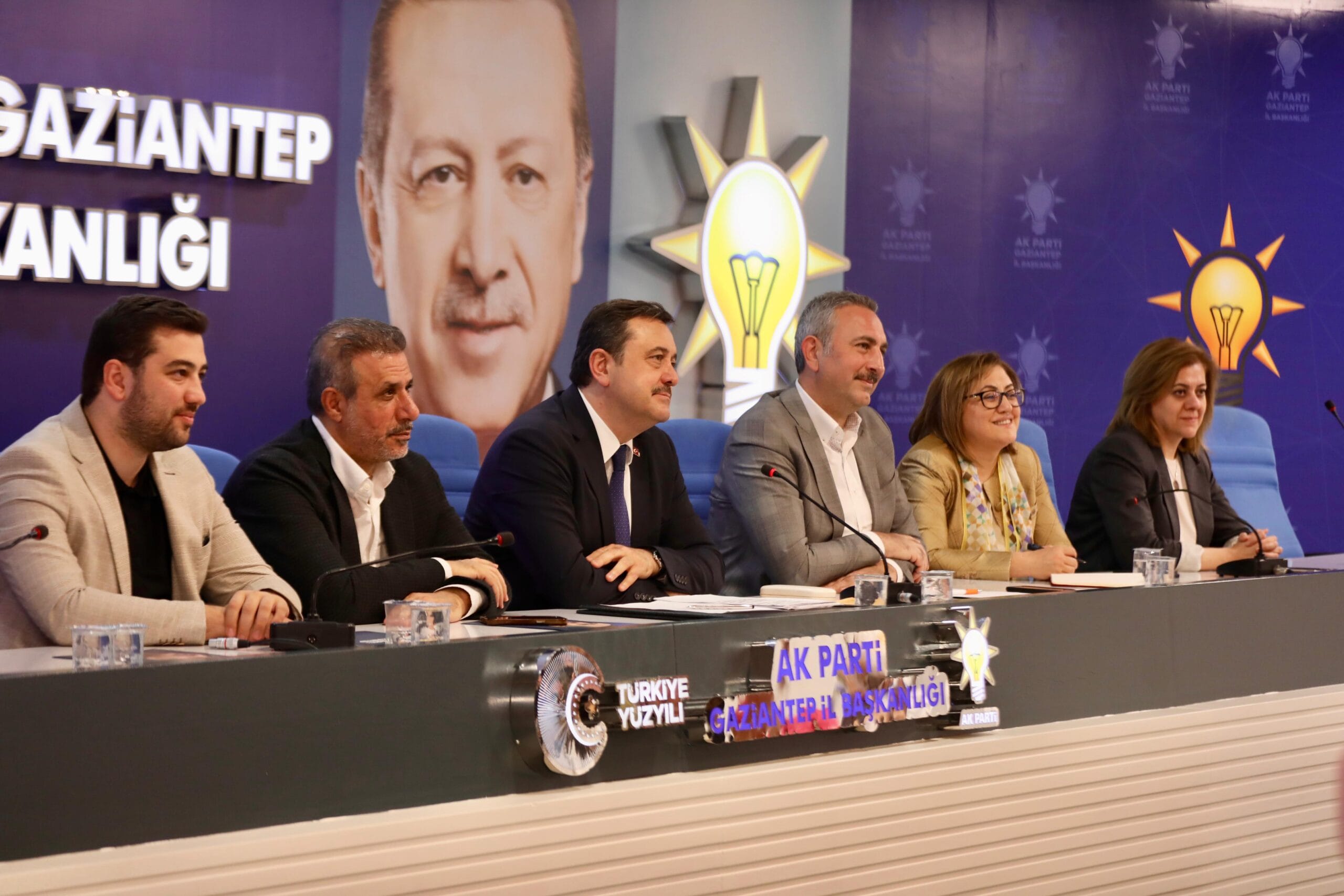 “GAZİANTEP NE KADAR GÜÇLÜ OLURSA, TÜRKİYE DE O KADAR GÜÇLÜ OLUR”