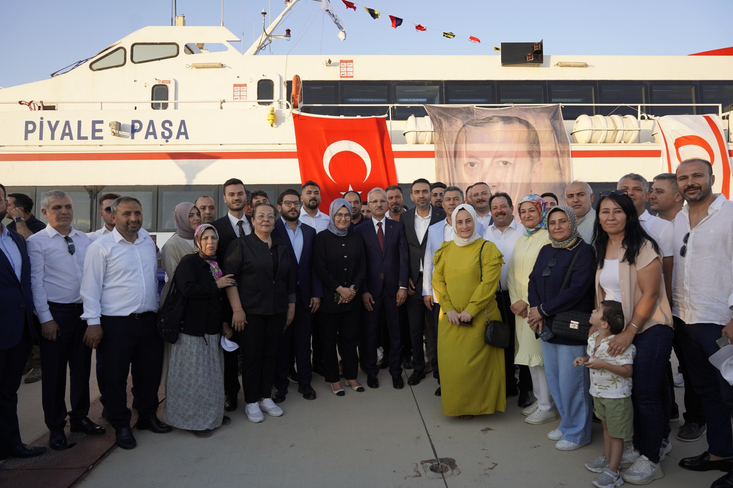 KKTC’YE AÇILAN 5. KAPIMIZ ANAMUR FERİBOT VE DENİZ UÇAĞI İSKELESİ HİZMETE ALINDI 