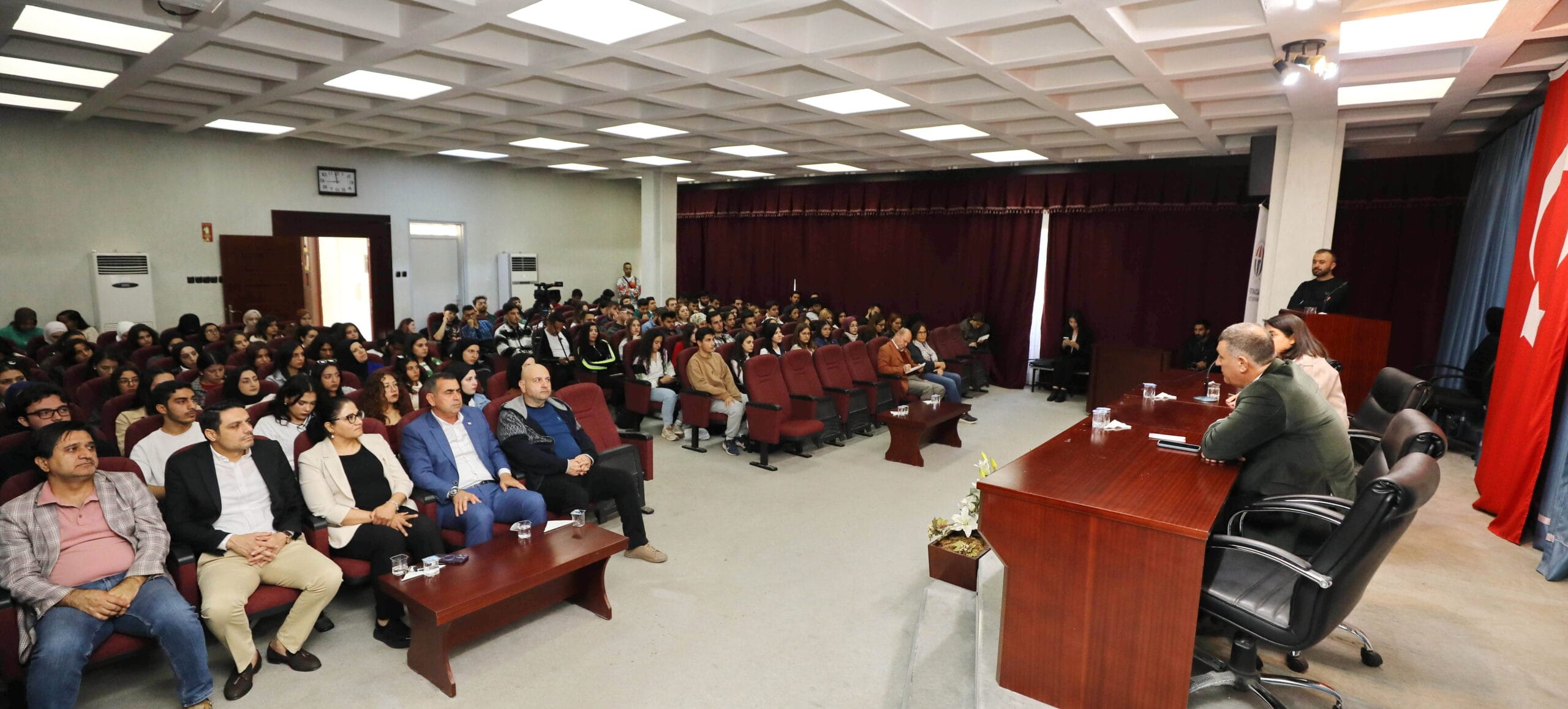 GAÜN’DE CUMHURİYET PANELİ