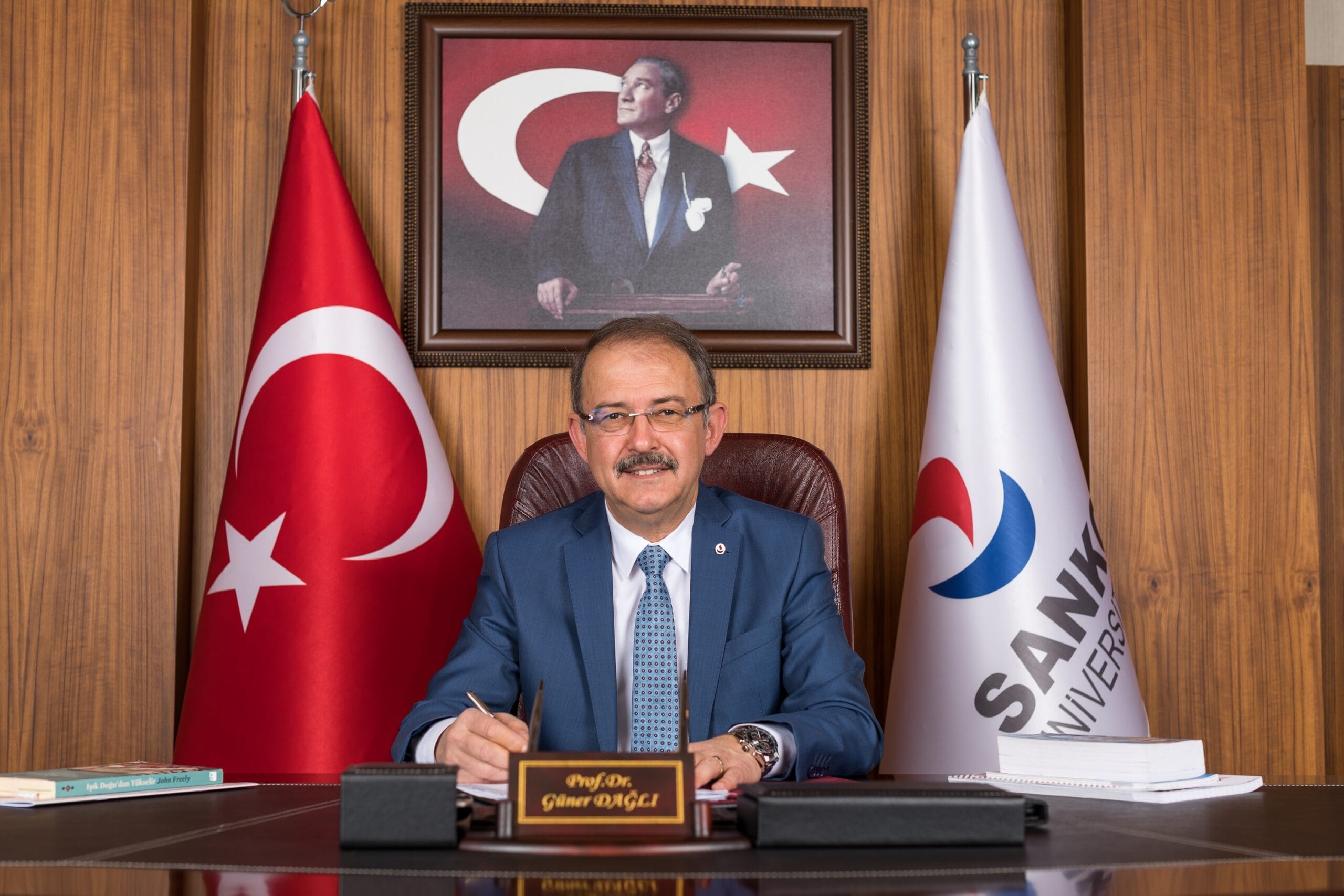 SANKO ÜNİVERSİTESİ REKTÖRÜ PROF. DR. DAĞLI: “CUMHURİYETİMİZ, ATALARIMIZDAN MİLLETİMİZE KALAN BİR MİRAS VE VAZGEÇİLMEZ BİR MİLLİ DEĞERDİR” 