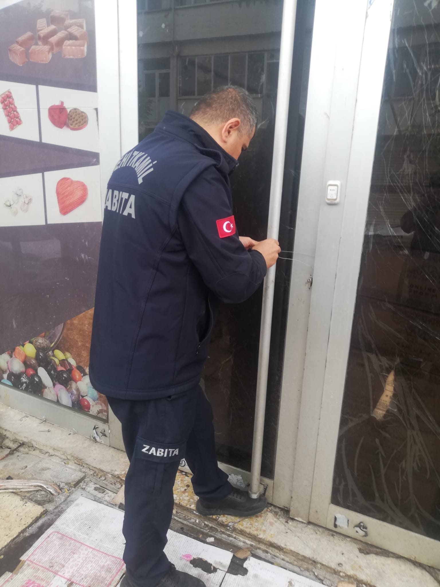 ŞEHİTKAMİL ZABITASI SAĞLIKSIZ GIDAYA GEÇİT VERMİYOR
