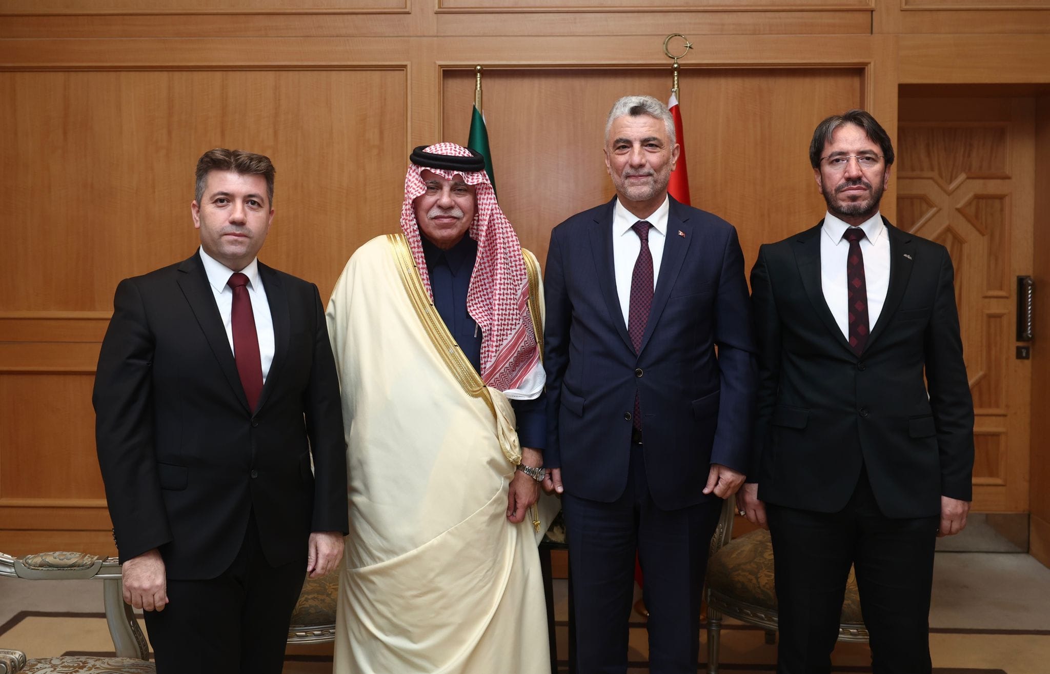 Gaziantepli Halıcılar Suudi Bakan Al-Kassabi’yle Görüştü 