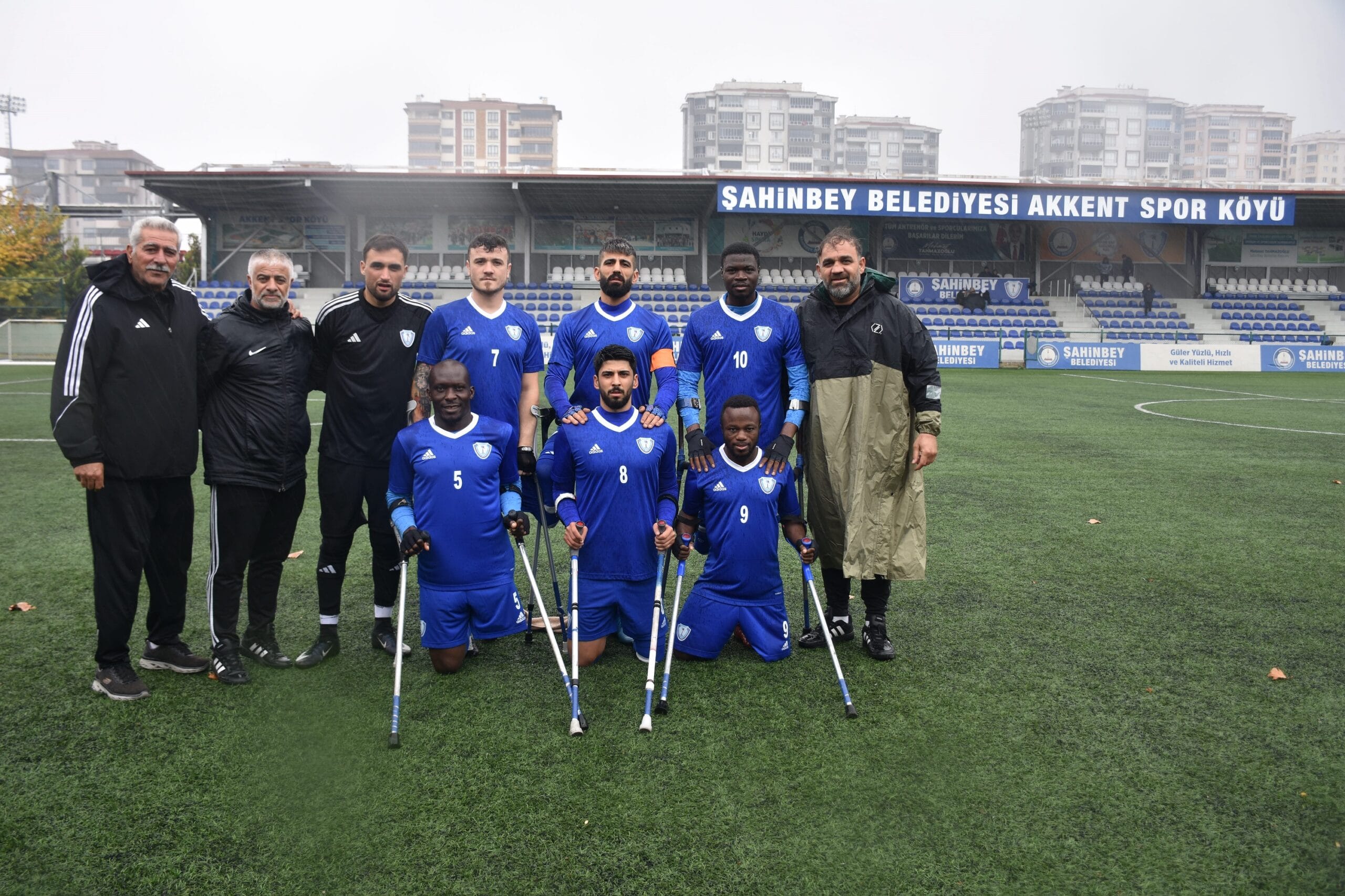 ŞAHİNBEY AMPUTE FUTBOL TAKIMI SEZONA GALİBİYETLE BAŞLADI 5-0
