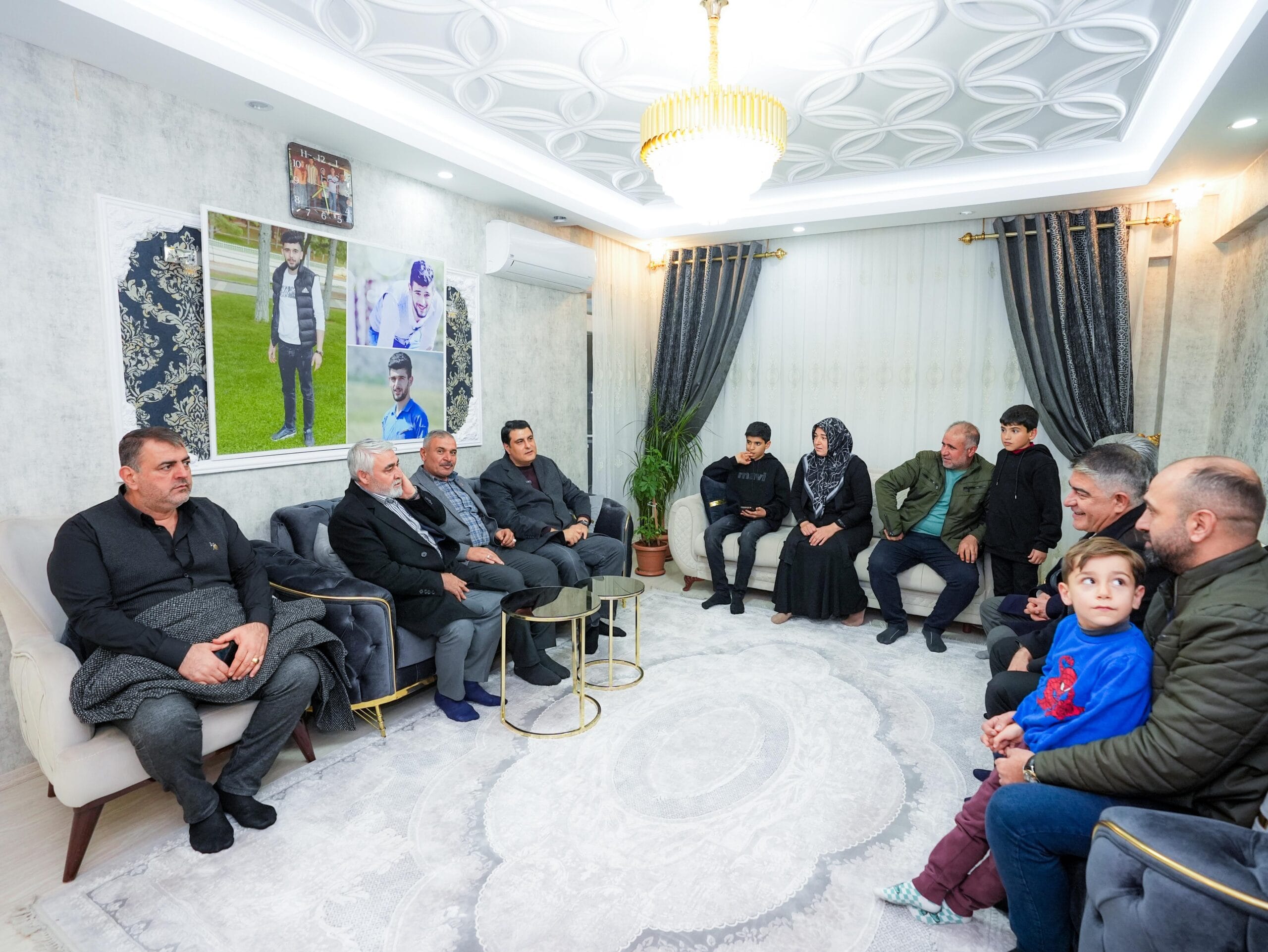 BAŞKAN YILMAZ’DAN ŞEHİT AÇIKGÖZ’ÜN AİLESİNE ZİYARET