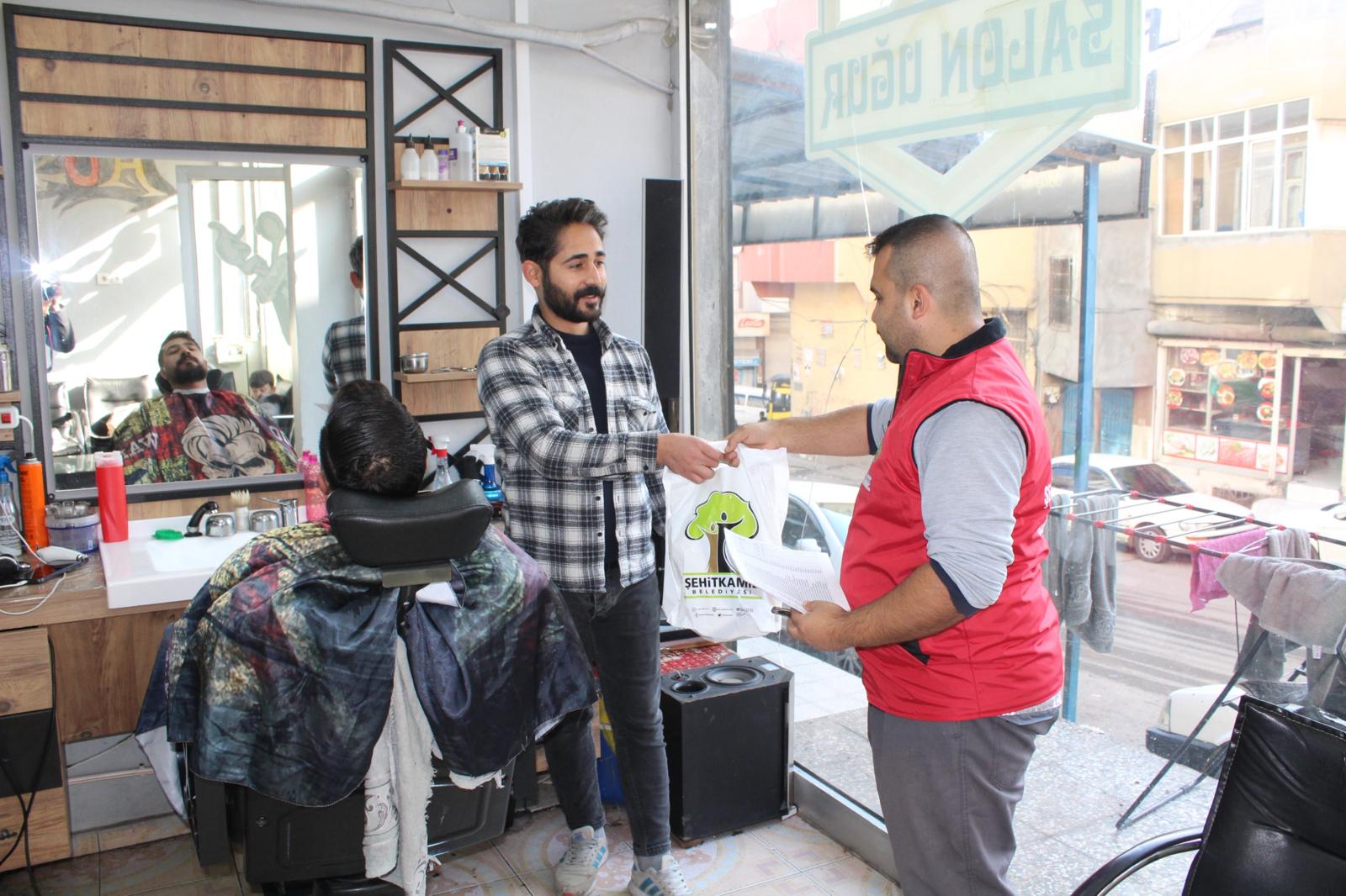 YILMAZ’DAN BERBERLERE ÖNLÜK VE HAVLU