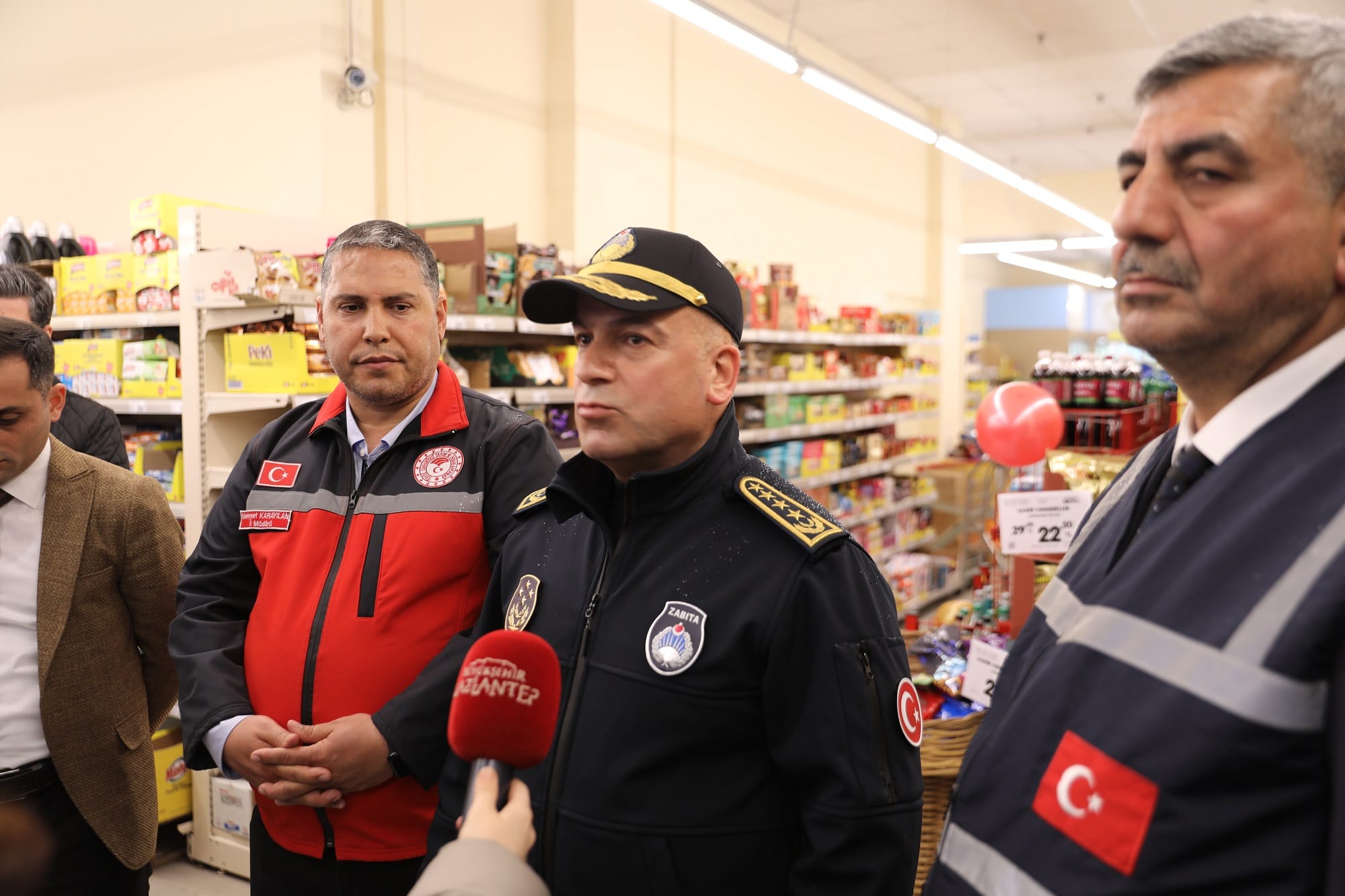 BÜYÜKŞEHİR ZABITA FAHİŞ FİYAT DENETİMİNDE 