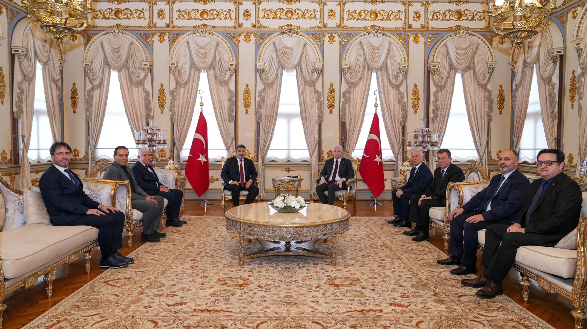 Dünyanın gözü İstanbul’a çevrildi